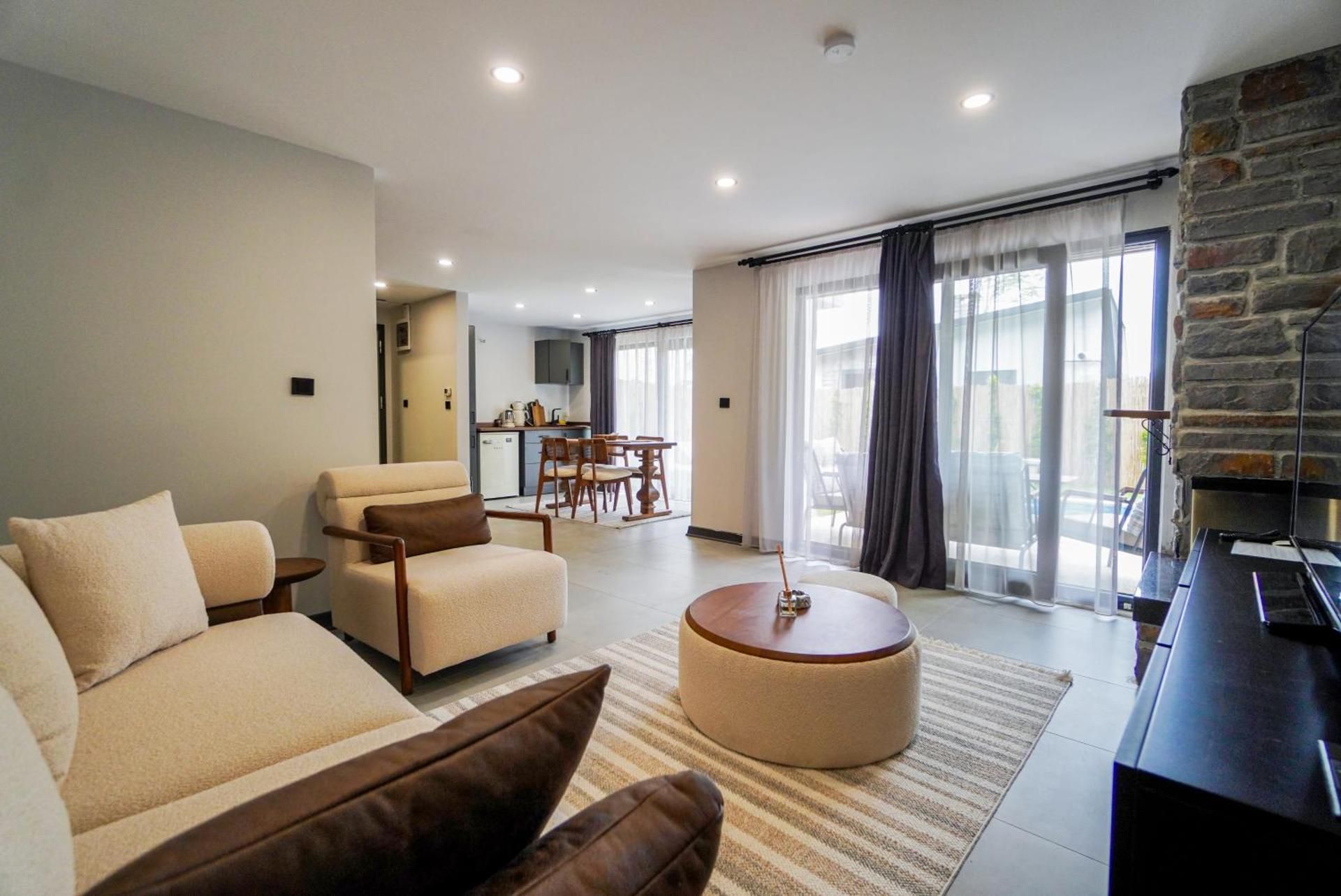 Deluxe Quadruple Room