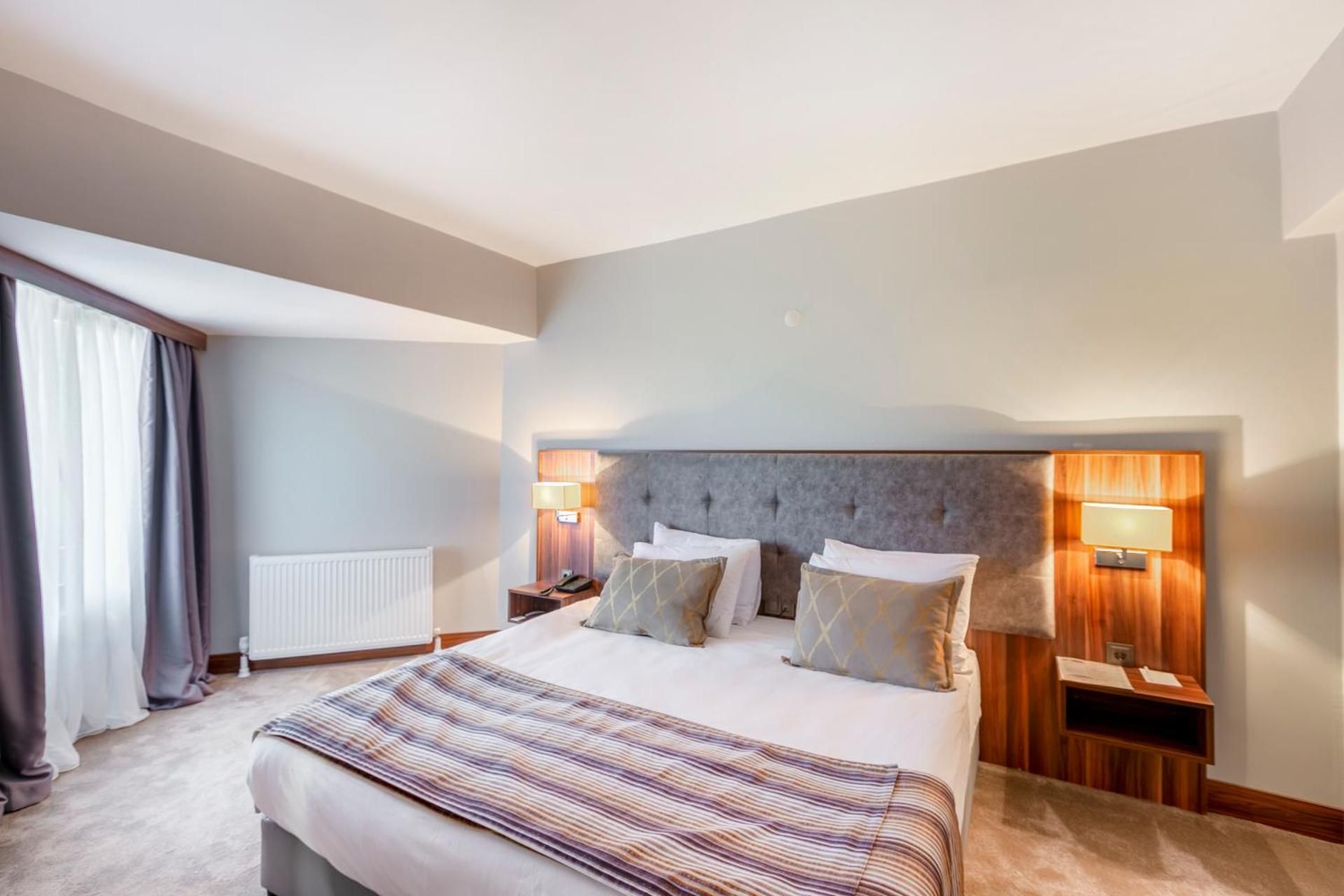 Suite with City View