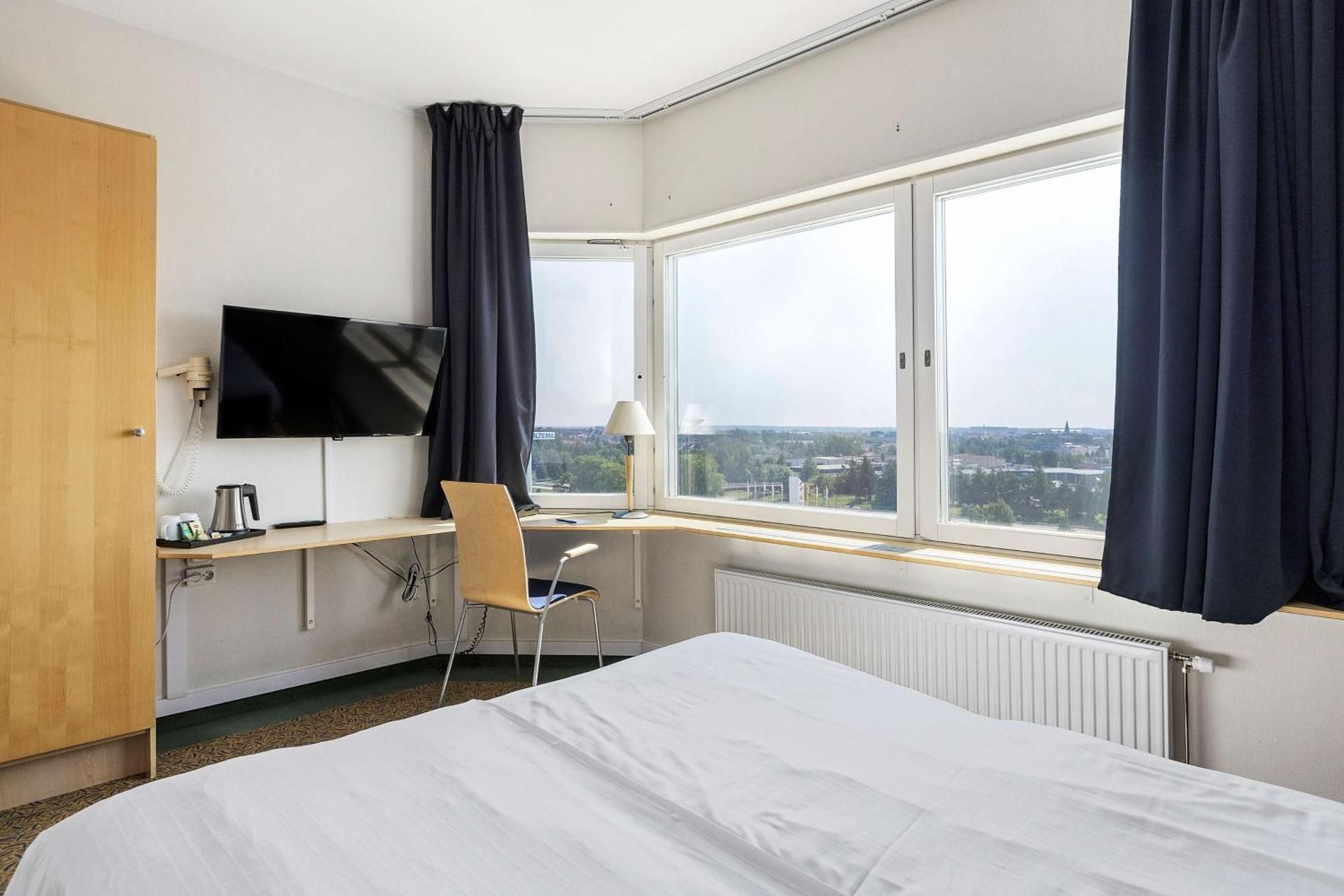 1 Double Bed, Nonsmoking, Standard, Shower