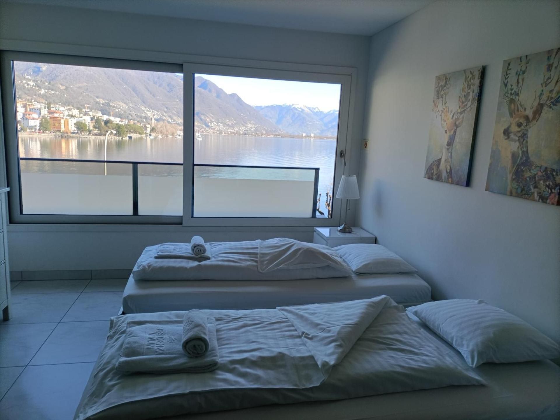 Junior Suite with Lake View