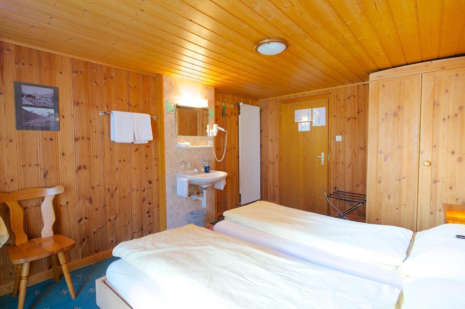 Twin Room with Shared Bathroom