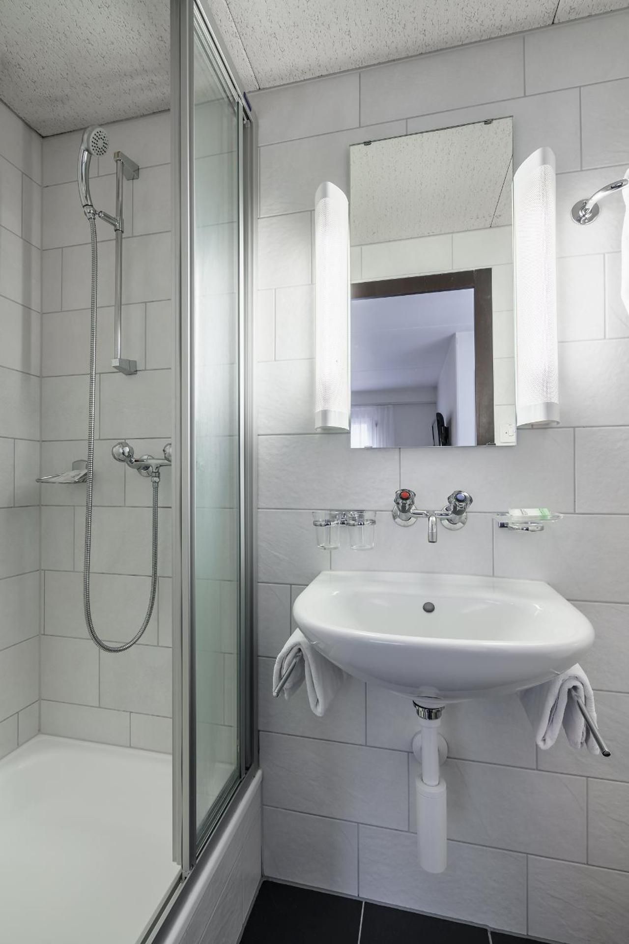 Single Room with Shower
