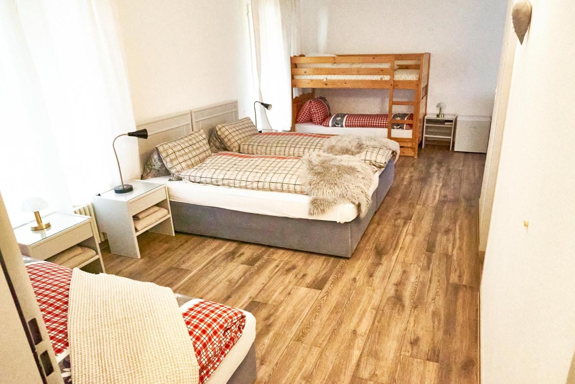 Family room by Interlaken Parking Family Room with Private Bathroom 2