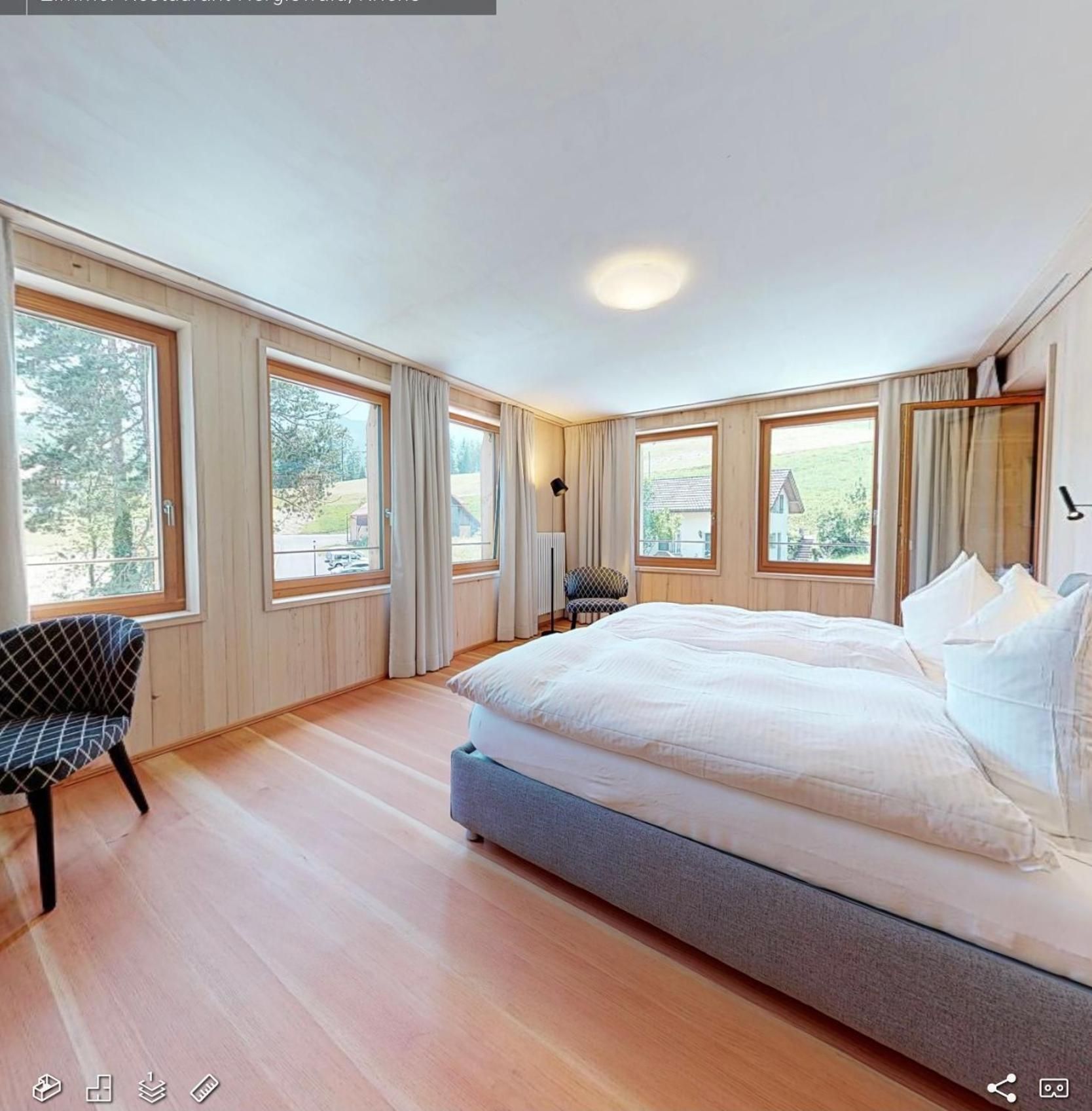 Double Room with Mountain View