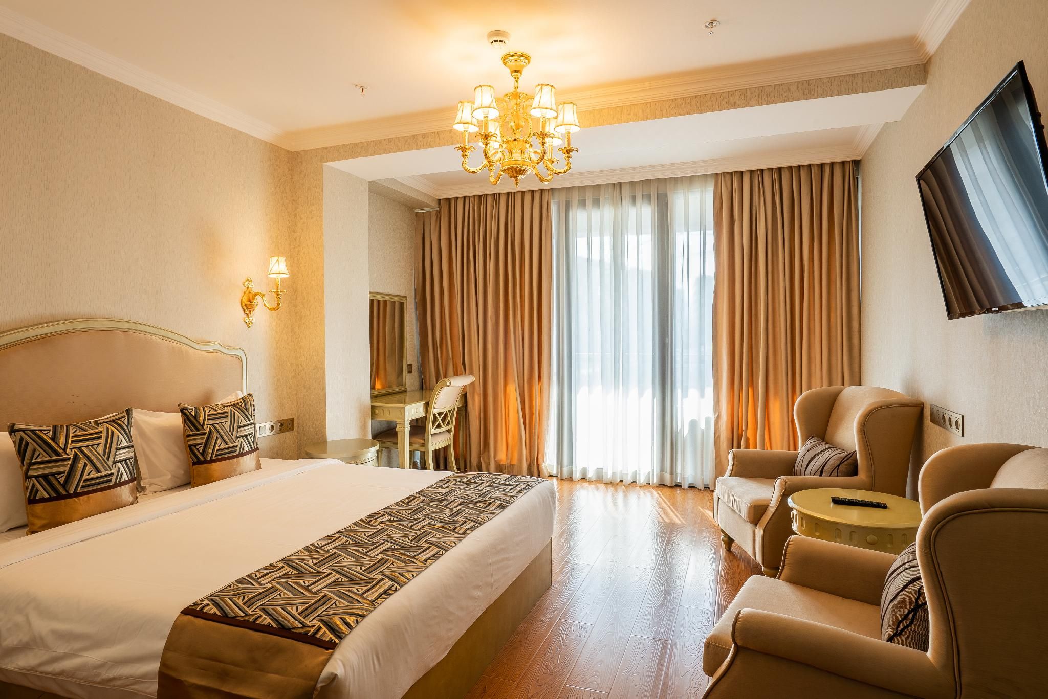 Standard Double City View