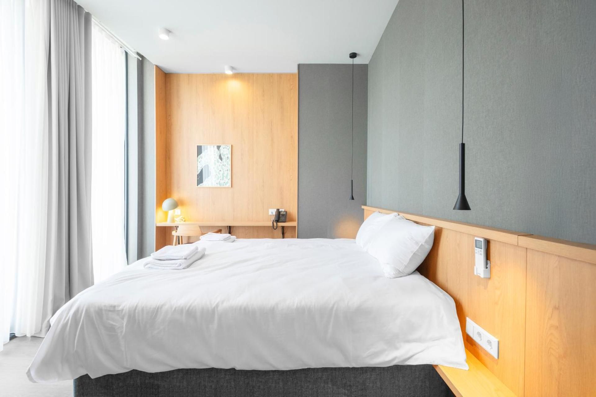 Superior Apartment with City View