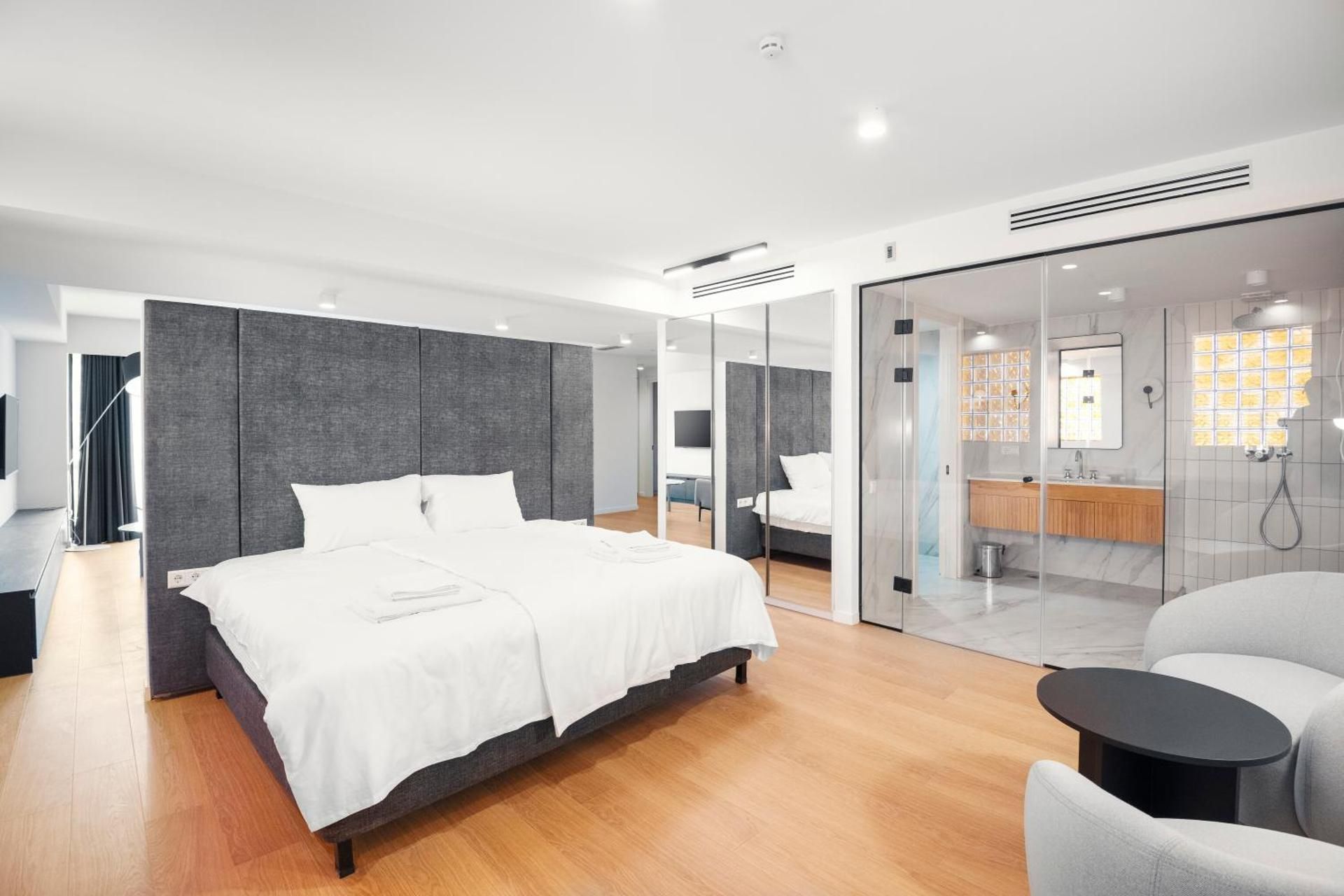 Penthouse Apartment
