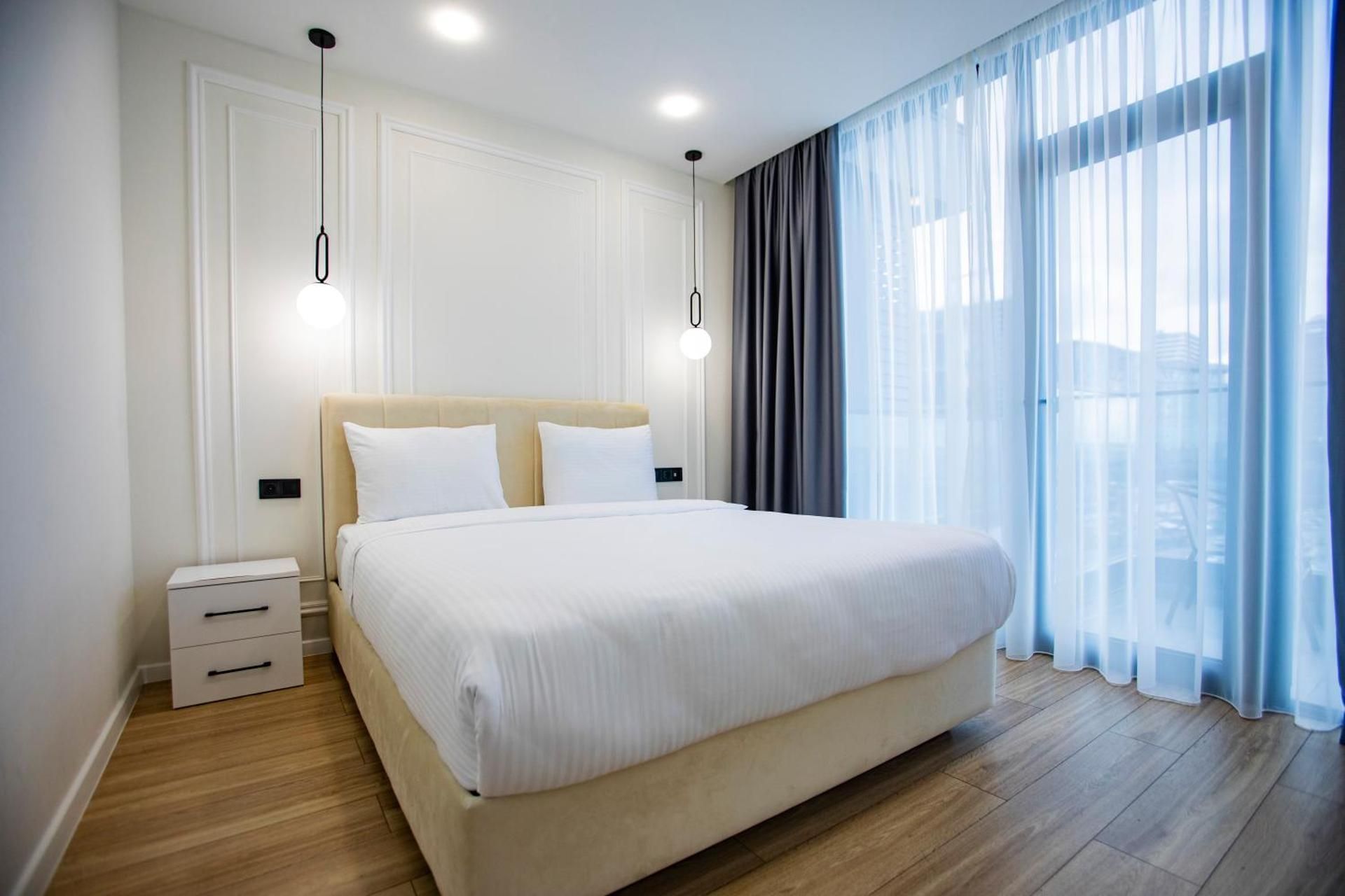 Two-Bedroom Apartment with Balcony and Sea View