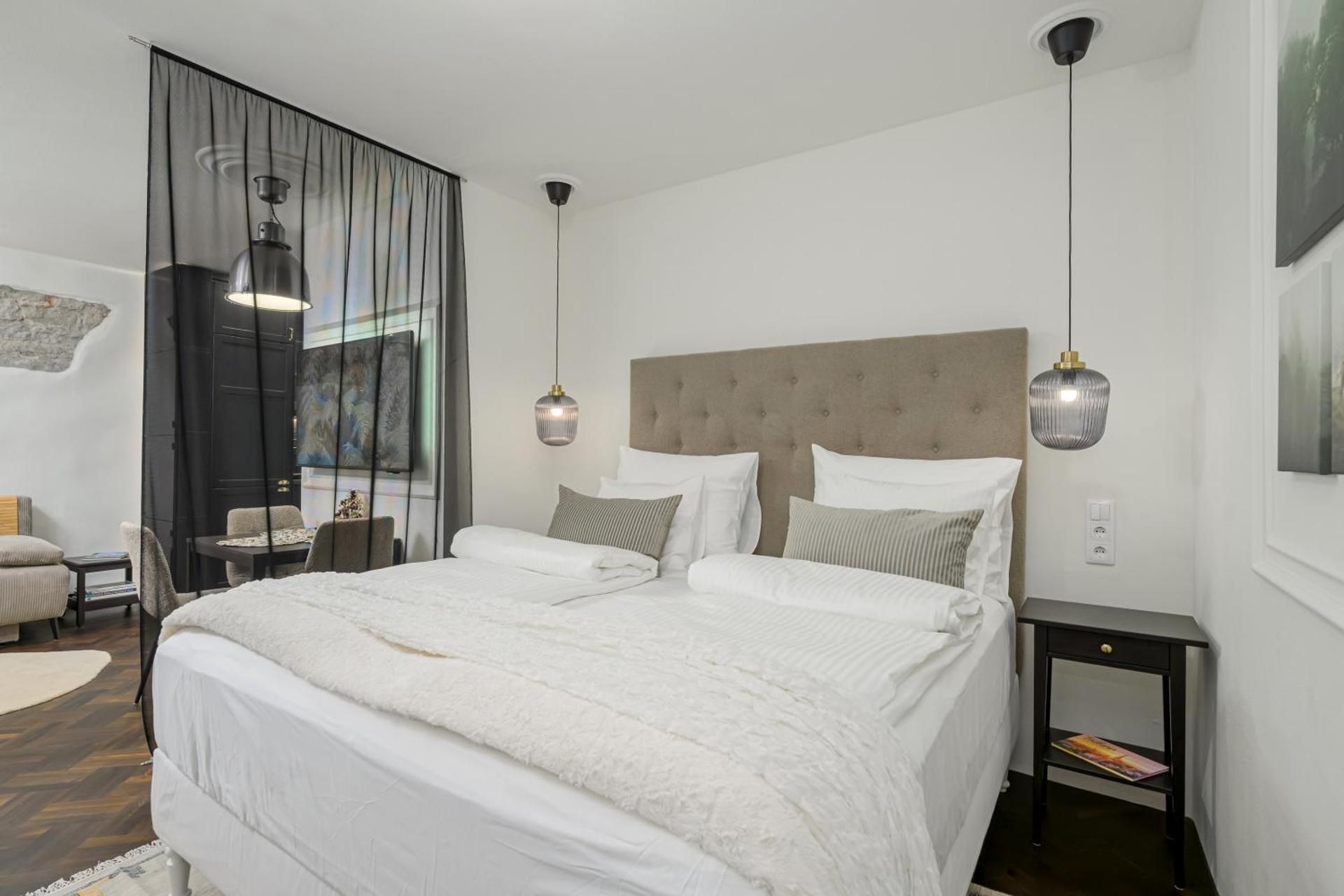 One-Bedroom Apartment with Garden View