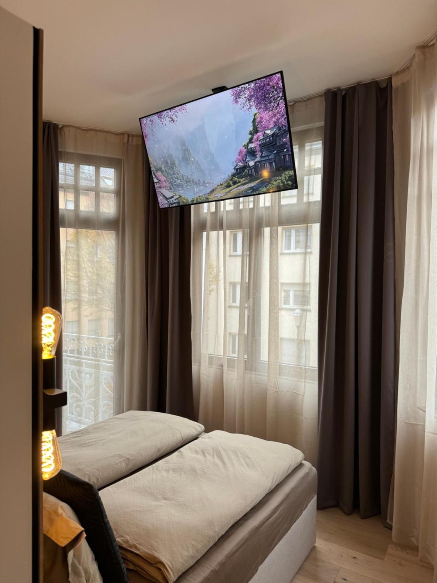 Deluxe Apartment