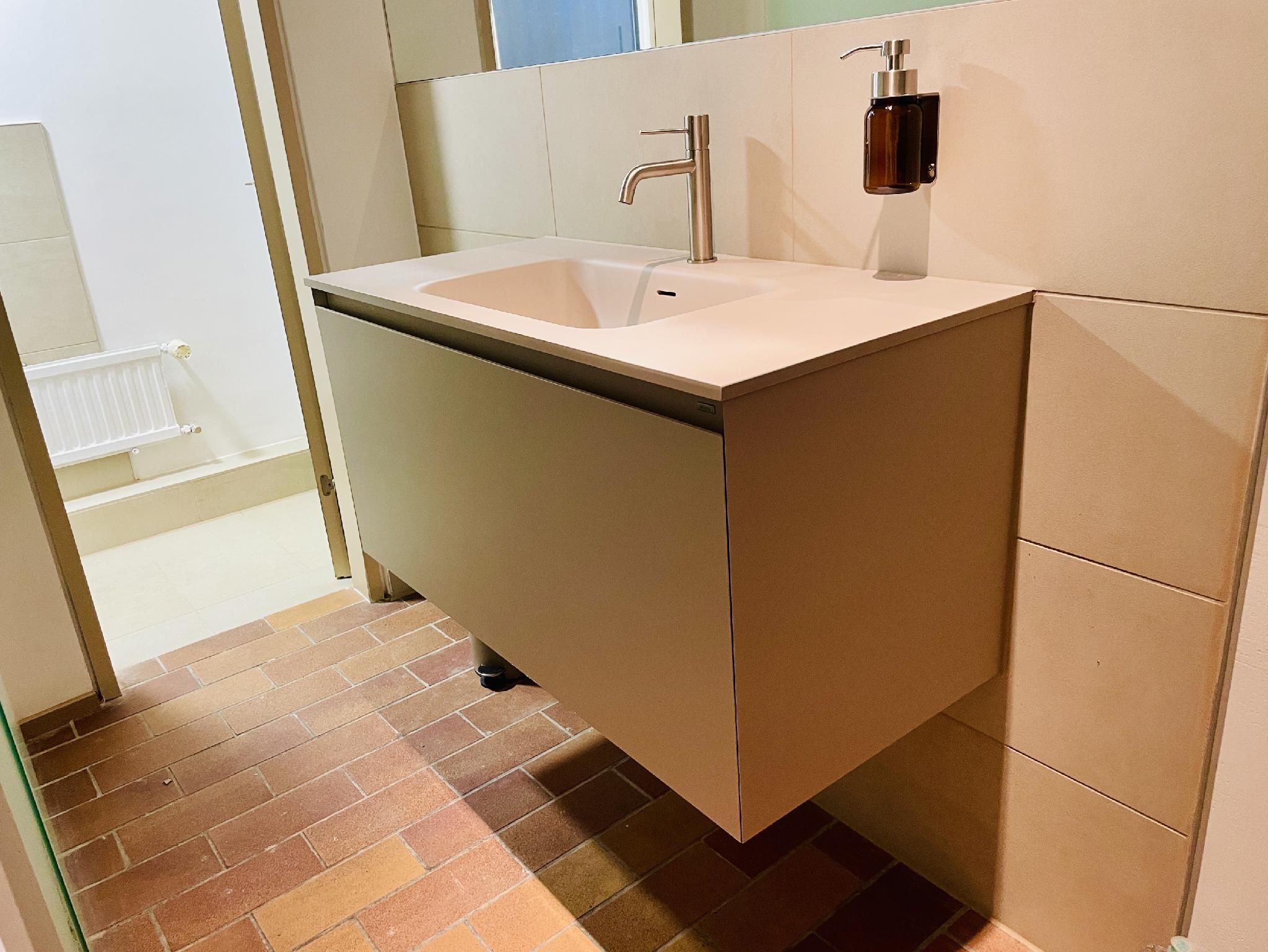 Studio mit Balkon mit Schlafcouch