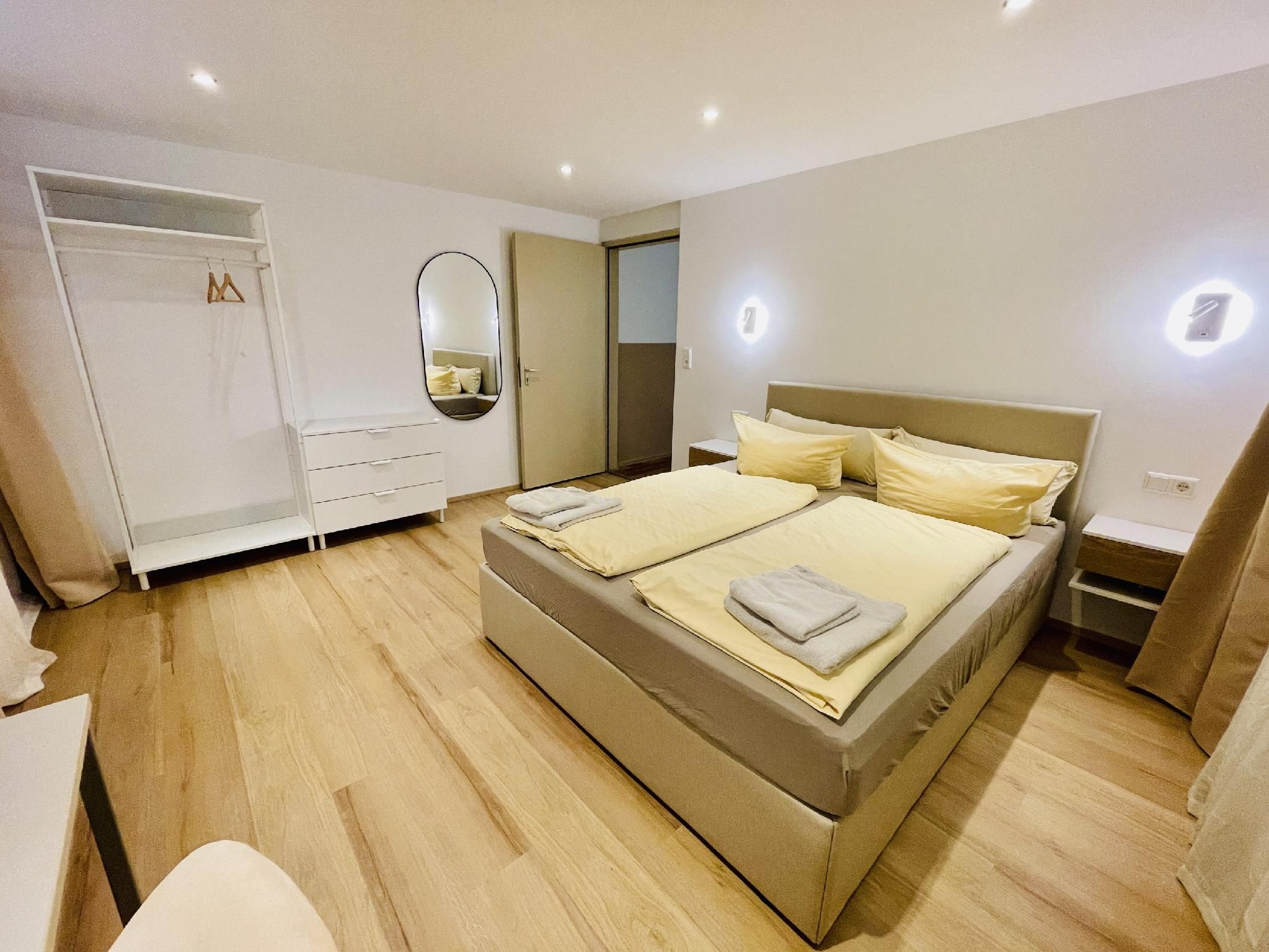 LEO Apartments Wohnung mit 2 Schlafzimmern im EG