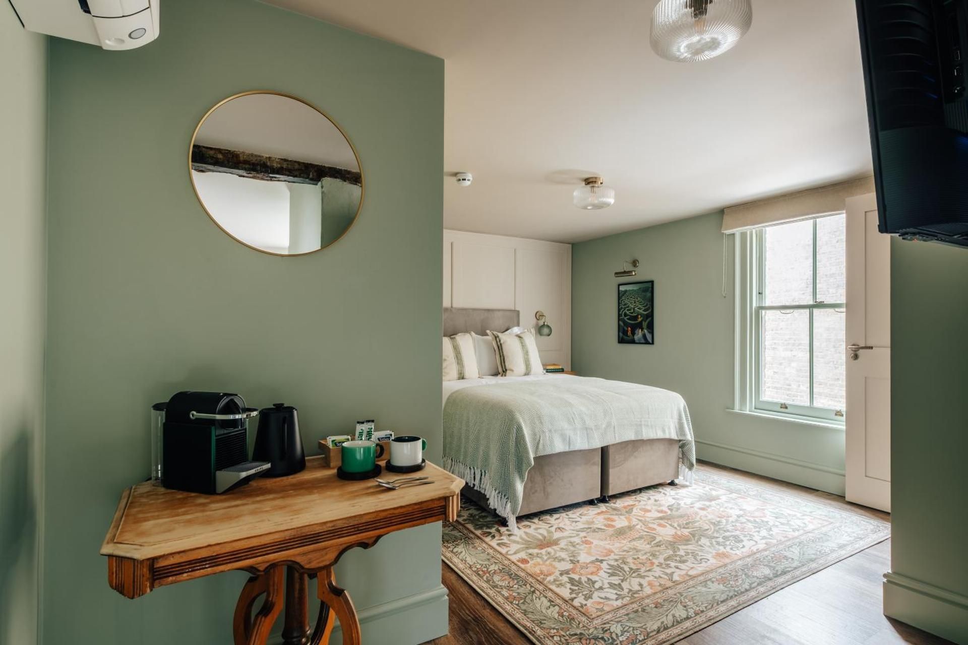 Deluxe Family Suite