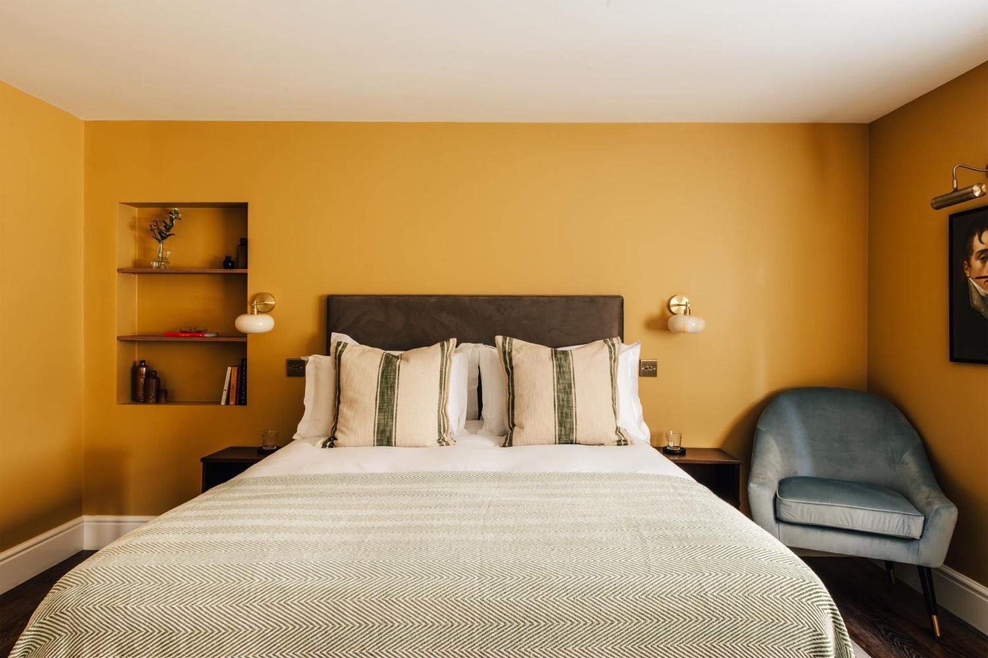 Deluxe Family Suite