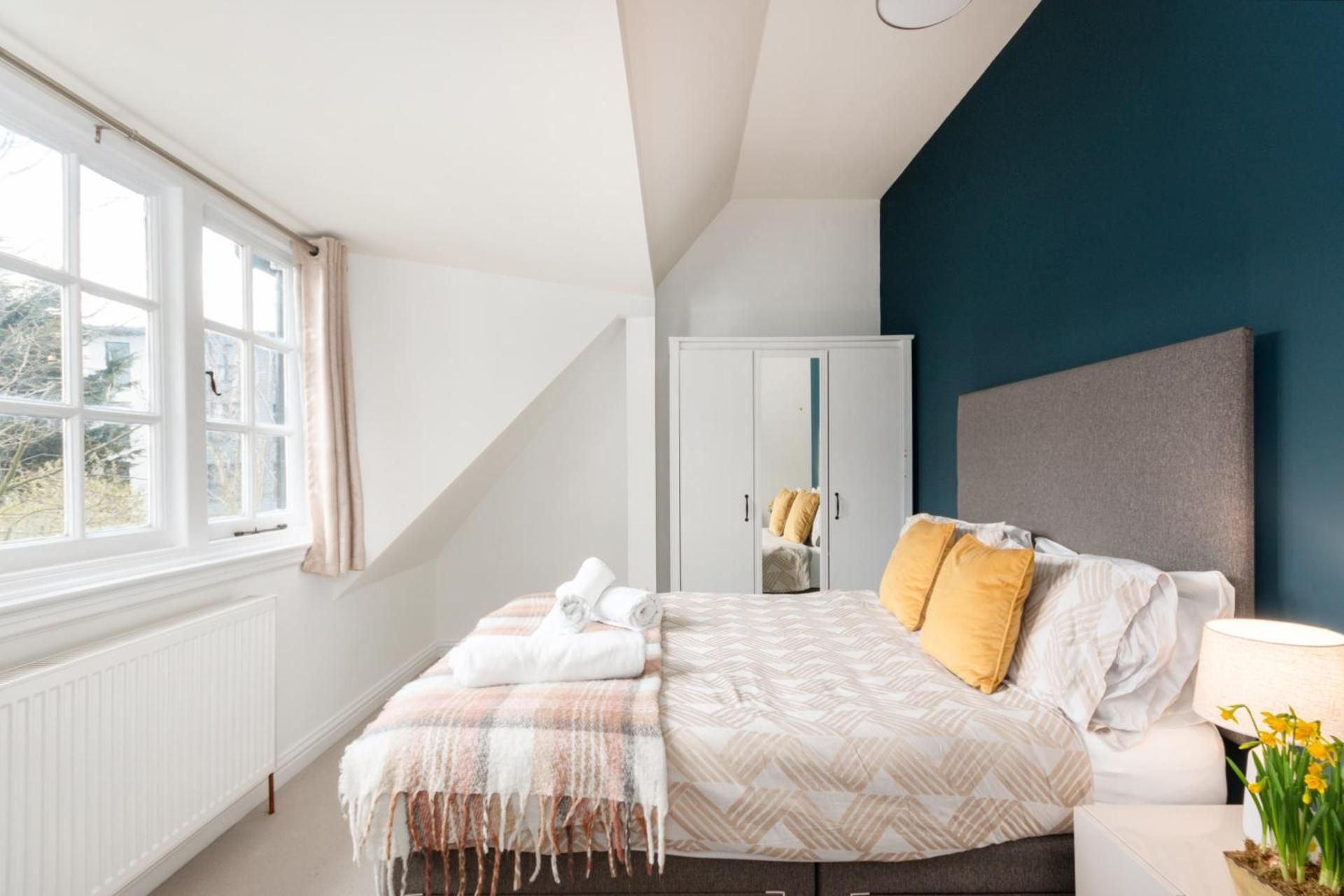 Double Room with Shared Bathroom