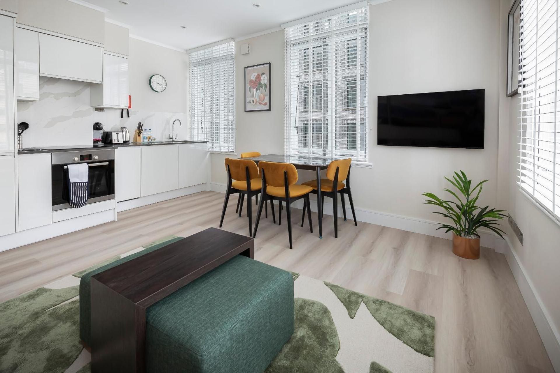 One-Bedroom Apartment