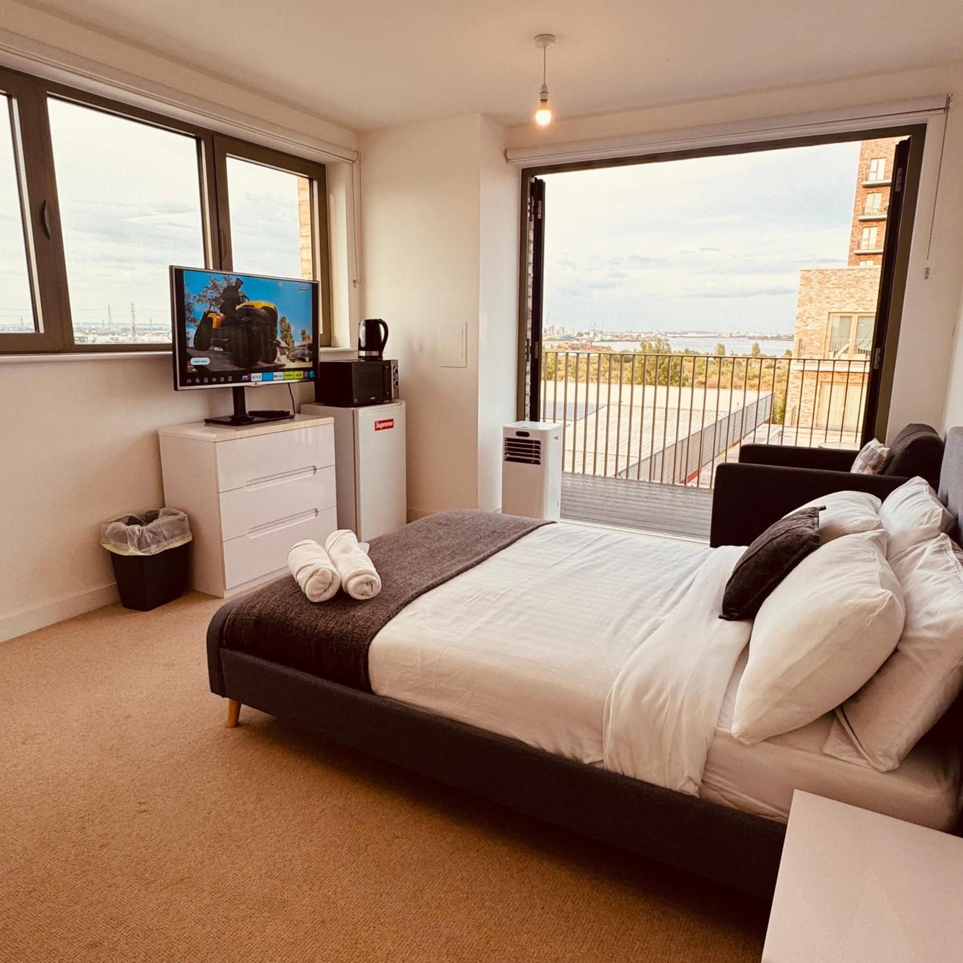 Deluxe Double Room with Balcony