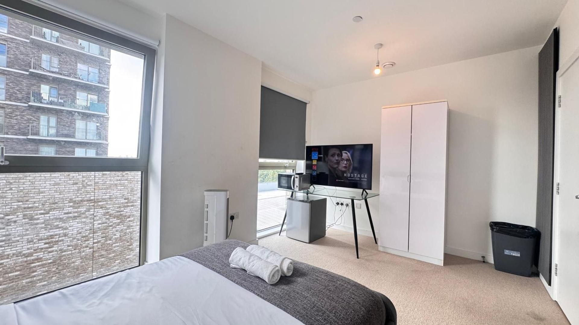Double Room with Private Bathroom