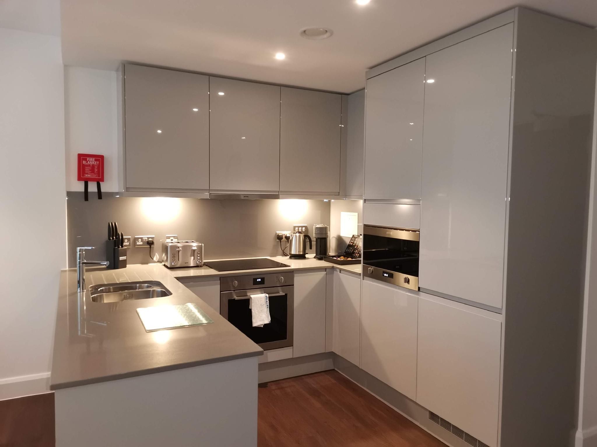 One Bedroom Apartment