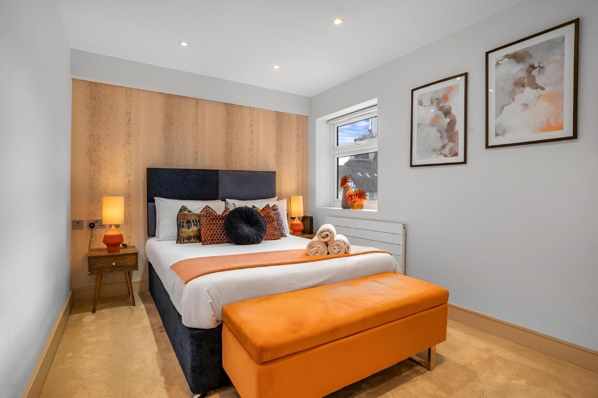One-Bedroom Deluxe Apartment