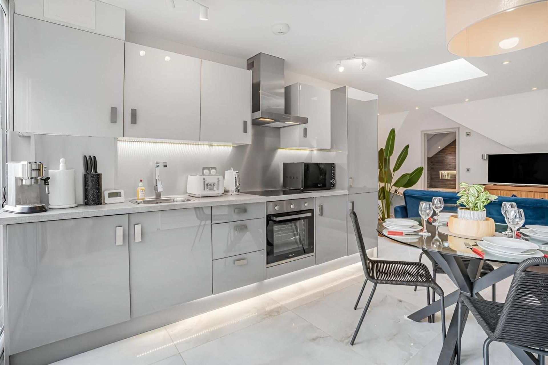 Two-Bedroom Superior Apartment