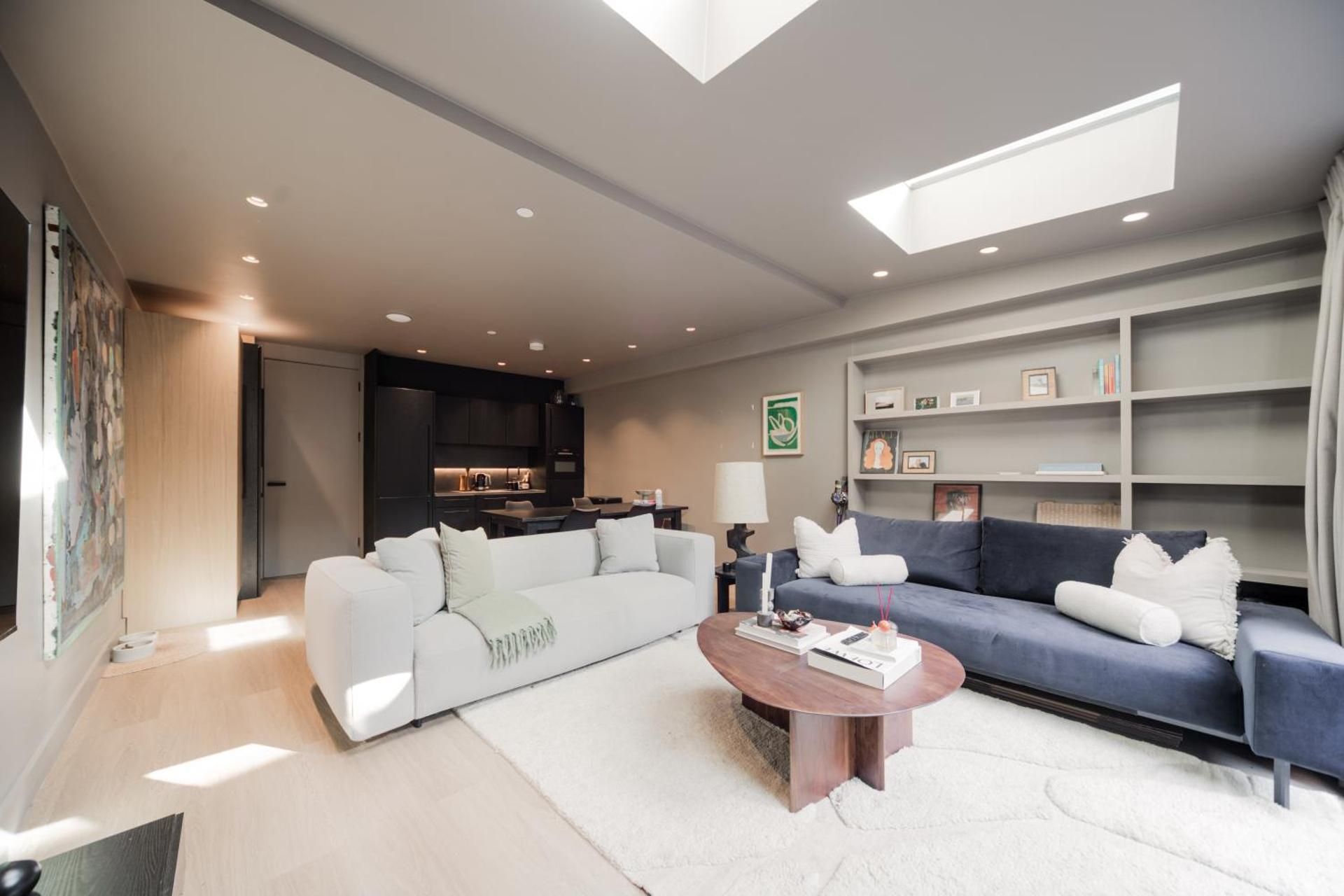 One-Bedroom Apartment with Garden