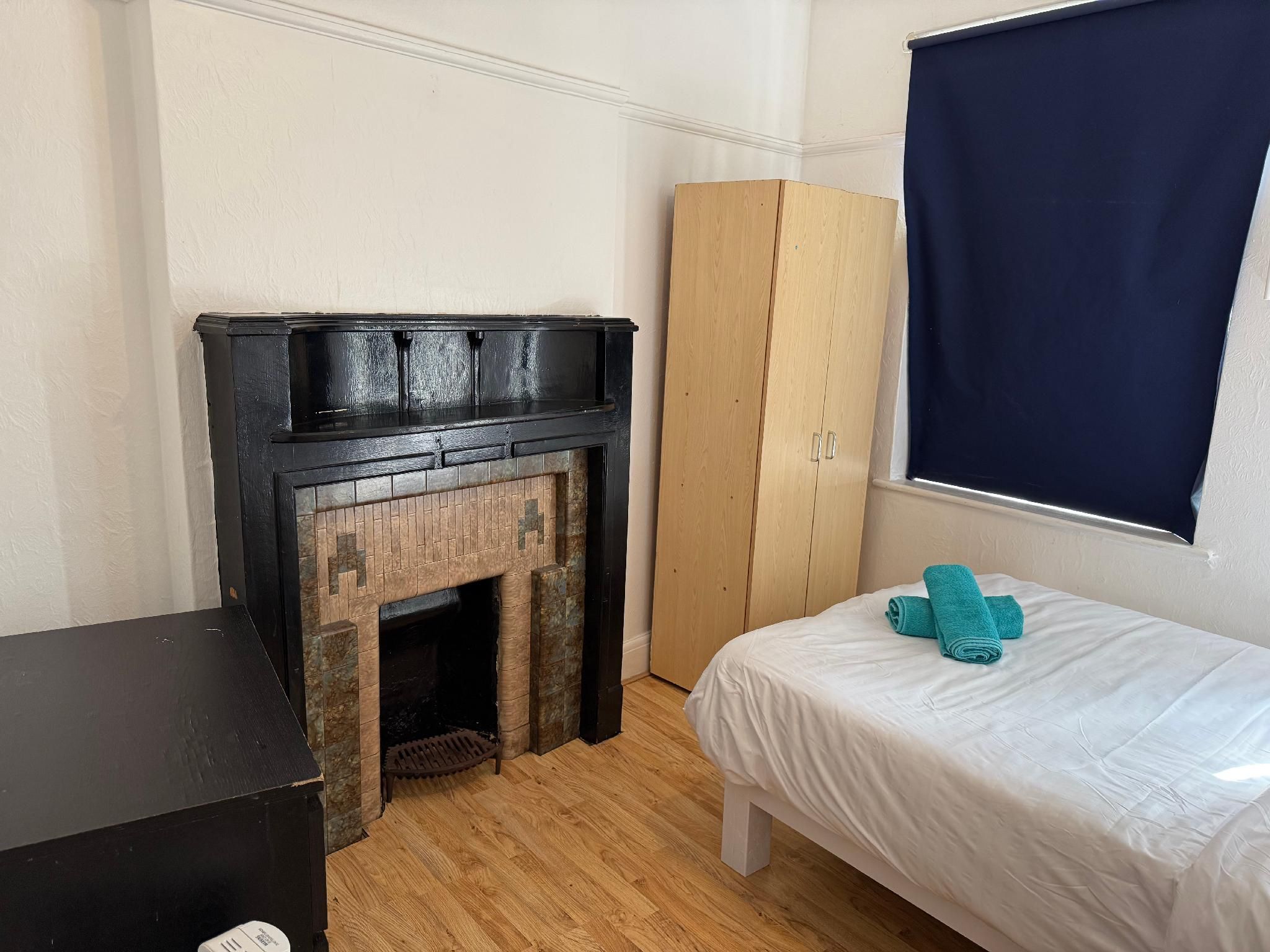 Standard Double Room - Shared