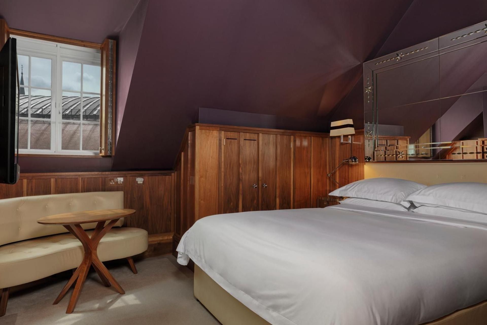 Edwardian Double Room - High Floor