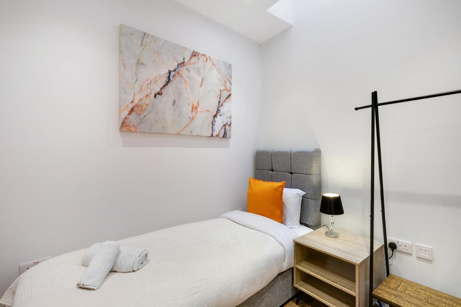 Small Single Room