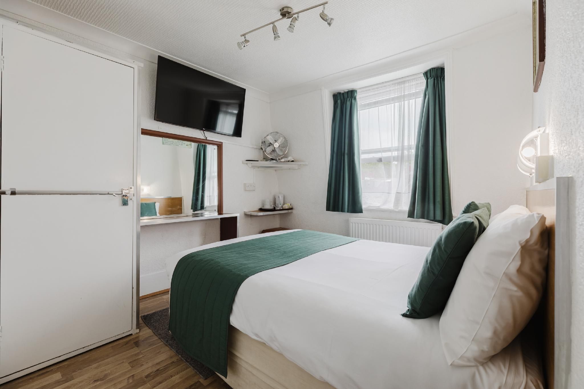 Double Ensuite