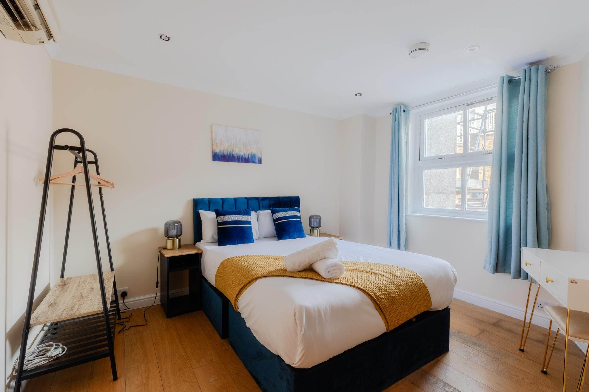 Three Bedrooms (10 guests)
