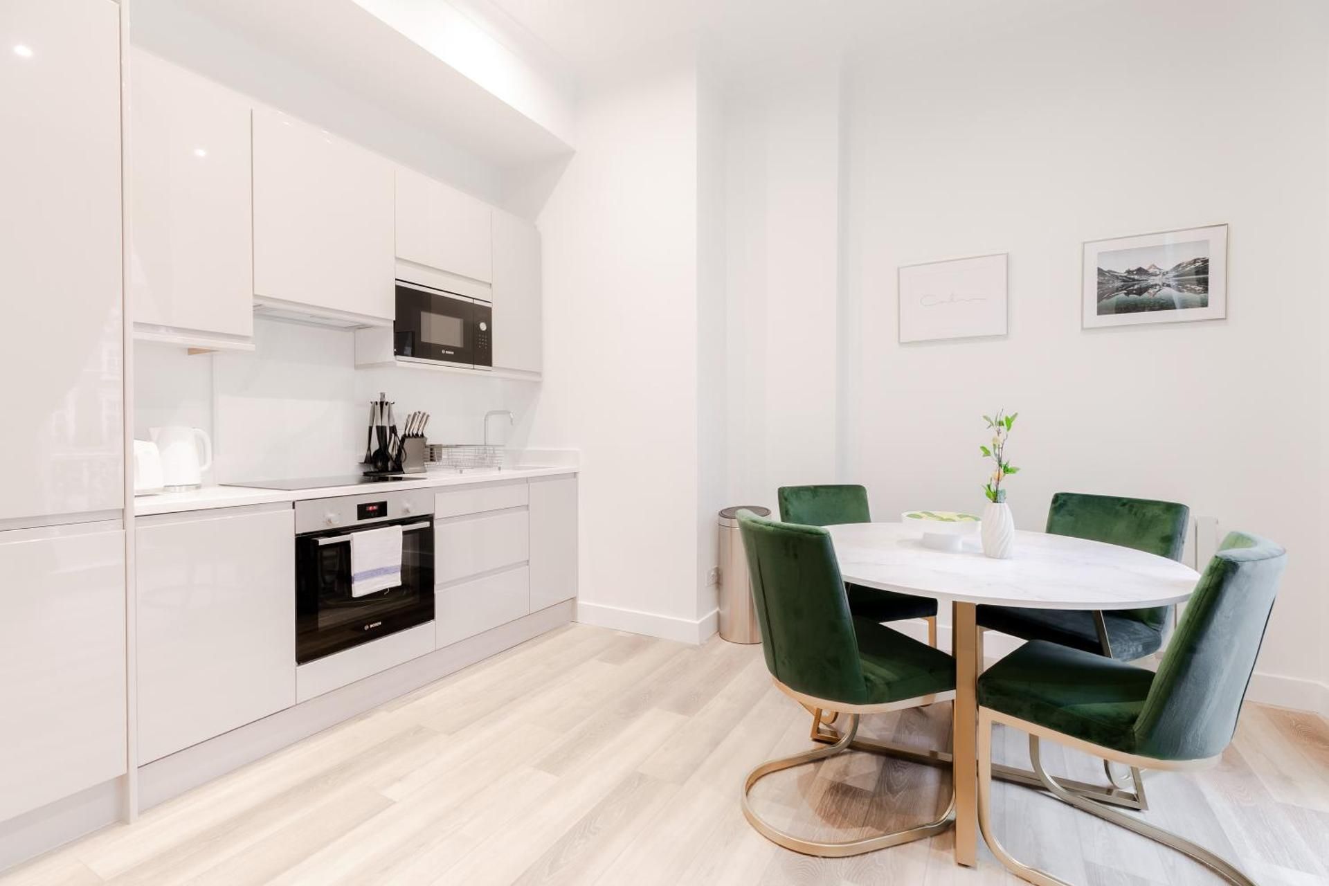 Superior Apartment