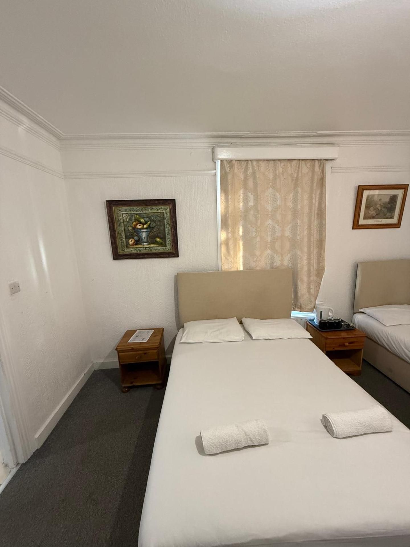 Double Room with Private Bathroom