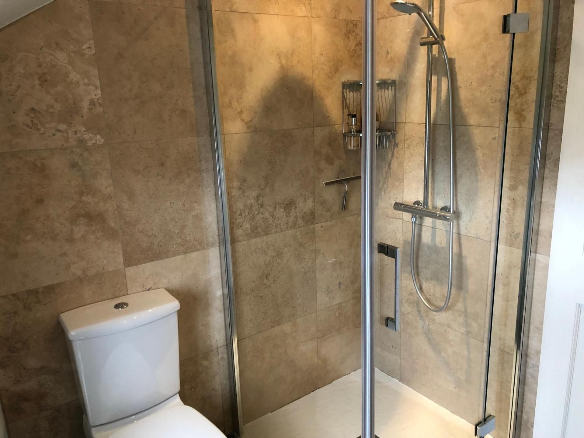 1 Georges Place Bath Three-Bedroom Apartment 3