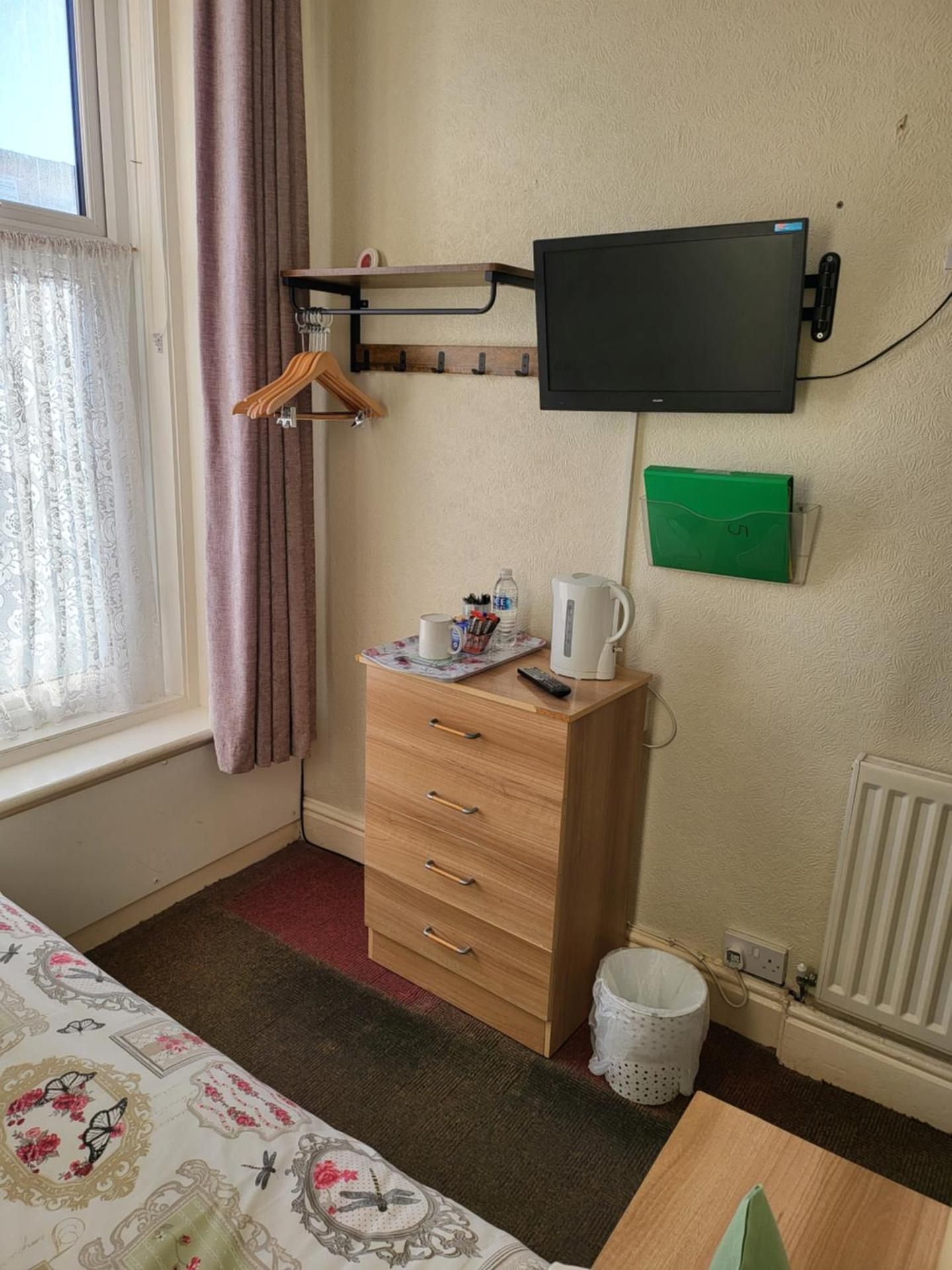 The Arabella Single Room 2