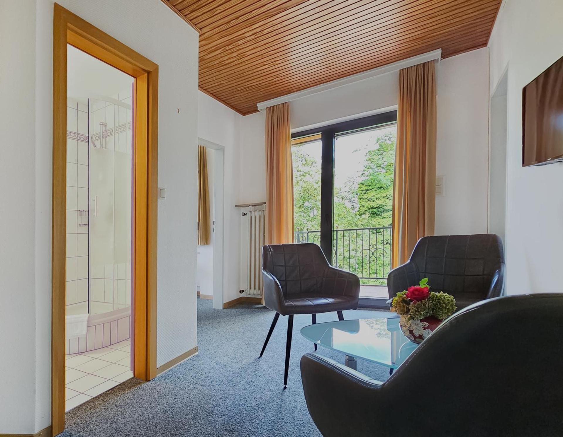 Two-Bedroom Apartment with Balcony and Panoramic City View