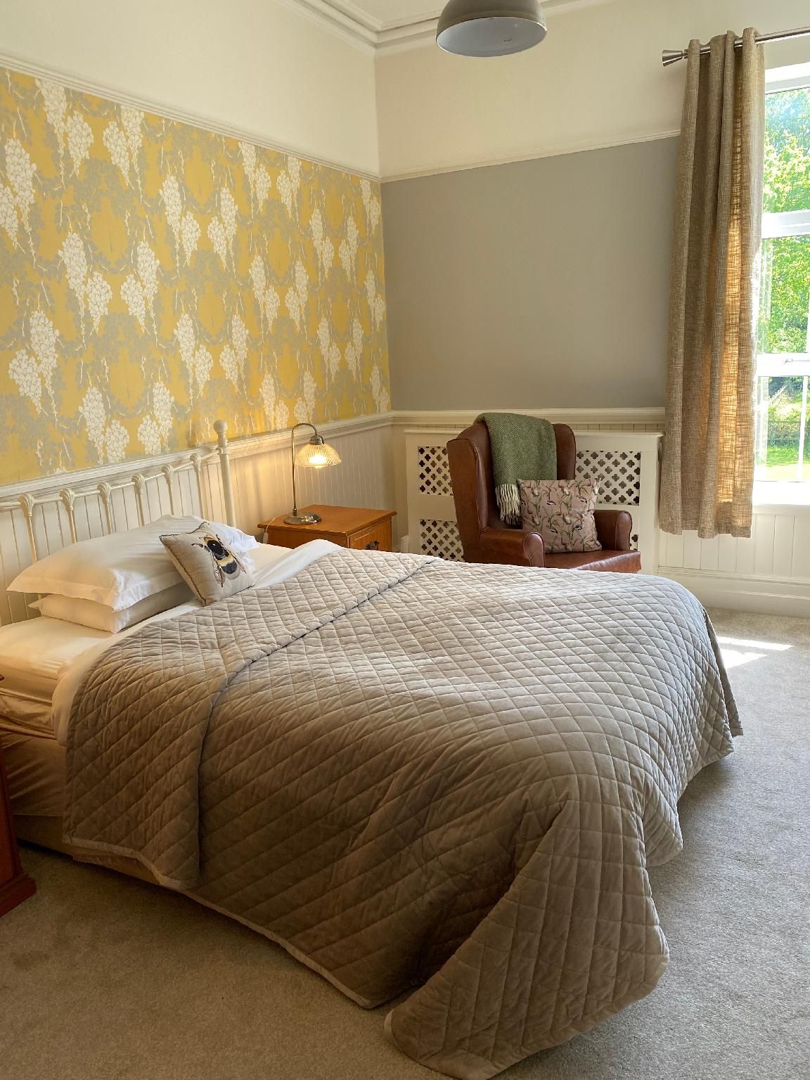 Double - Shared Bathroom