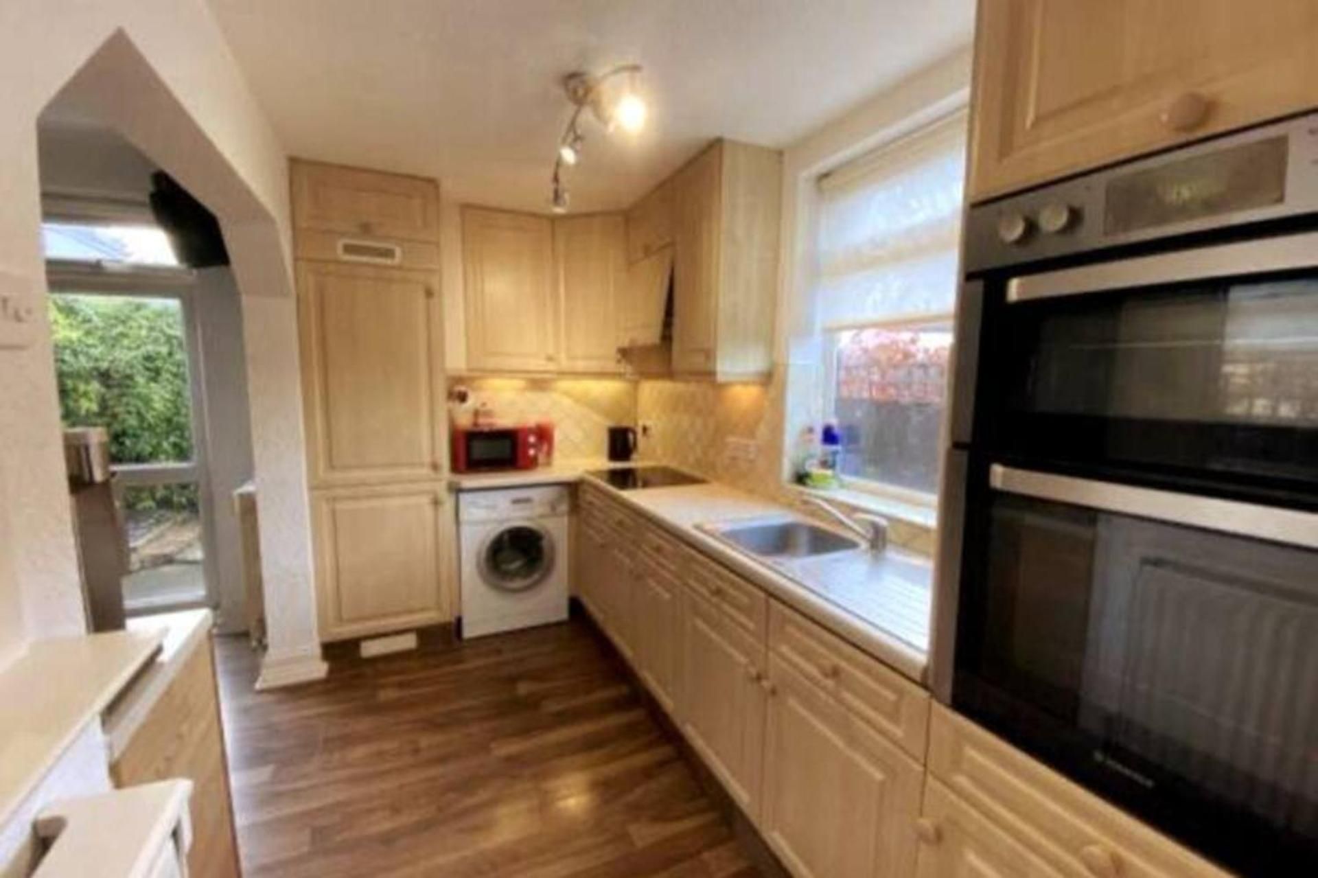 Single Room with Shared Shower and Toilet