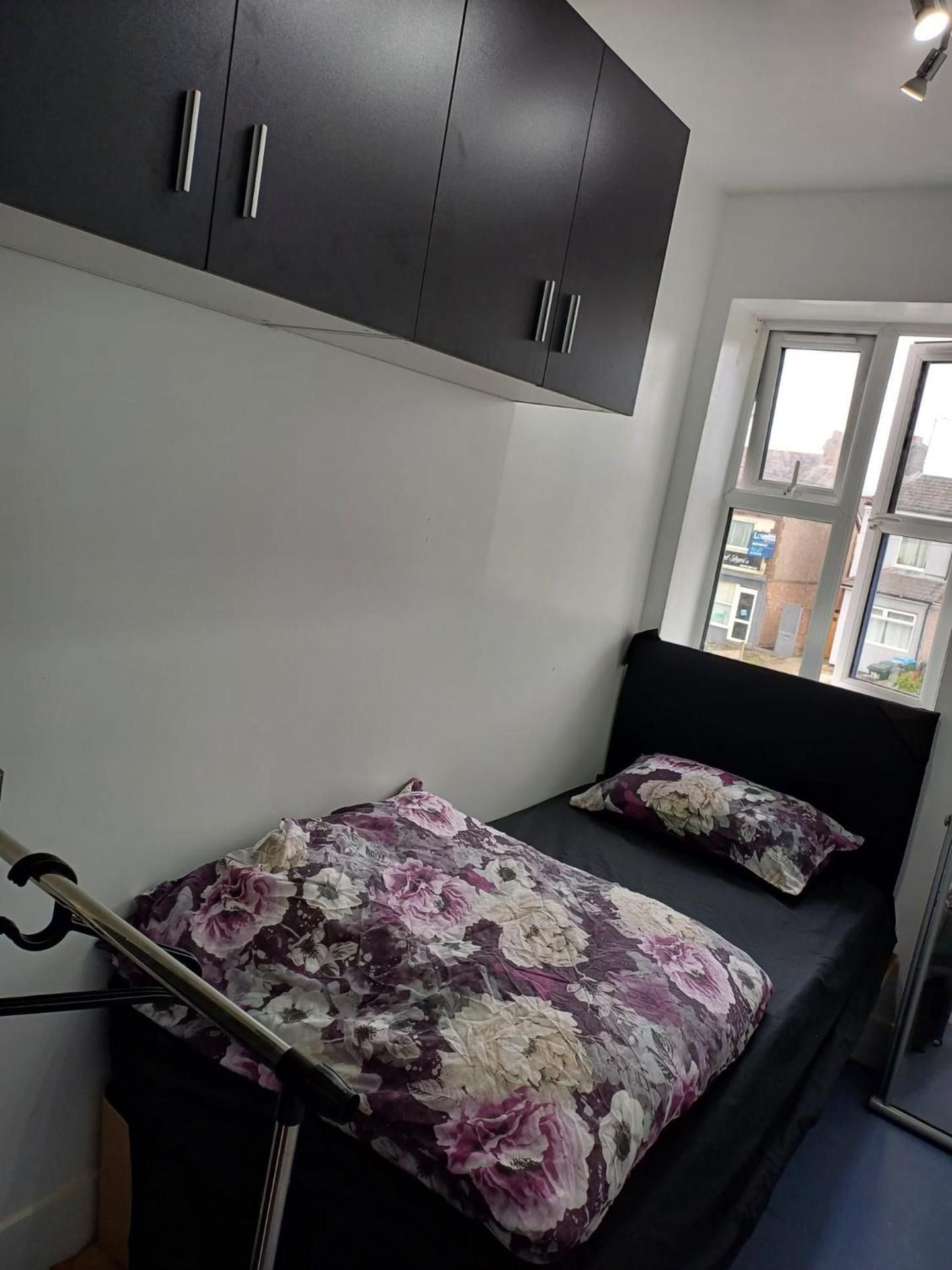Budgeted Residence near Coventry Building Society (CBS) Arena with Parking