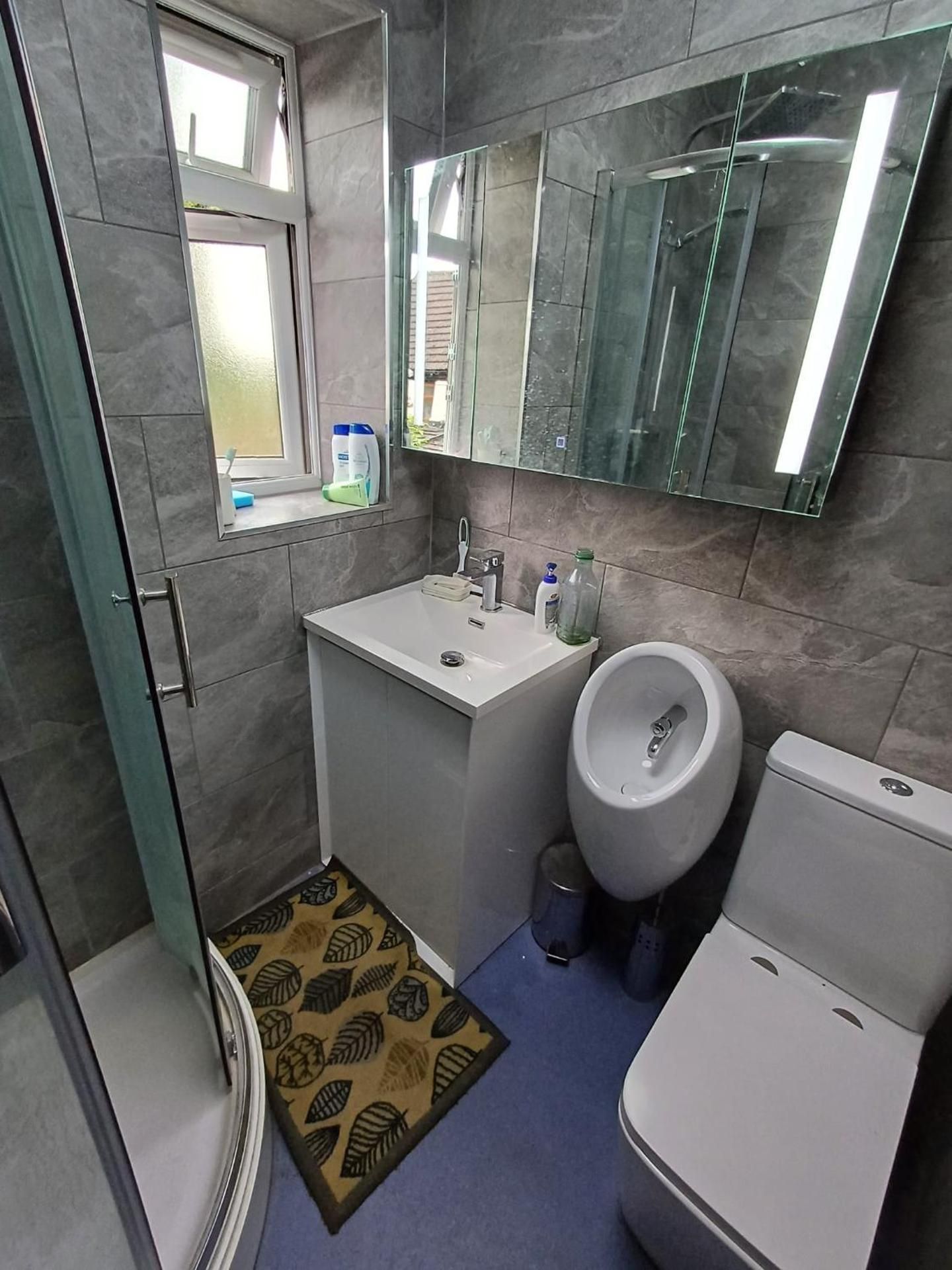 Single Room with Shared Shower and Toilet