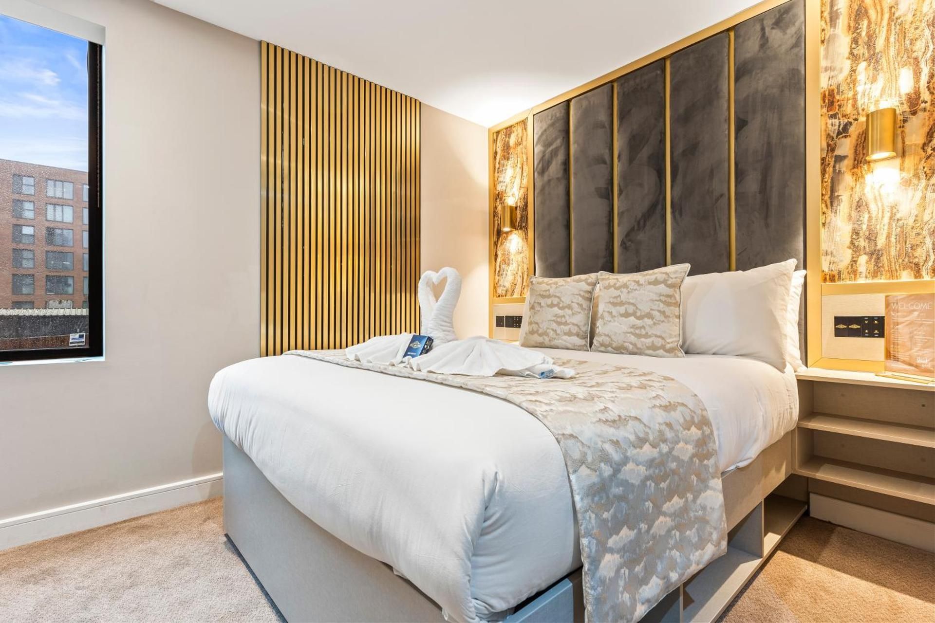 Superior King Room