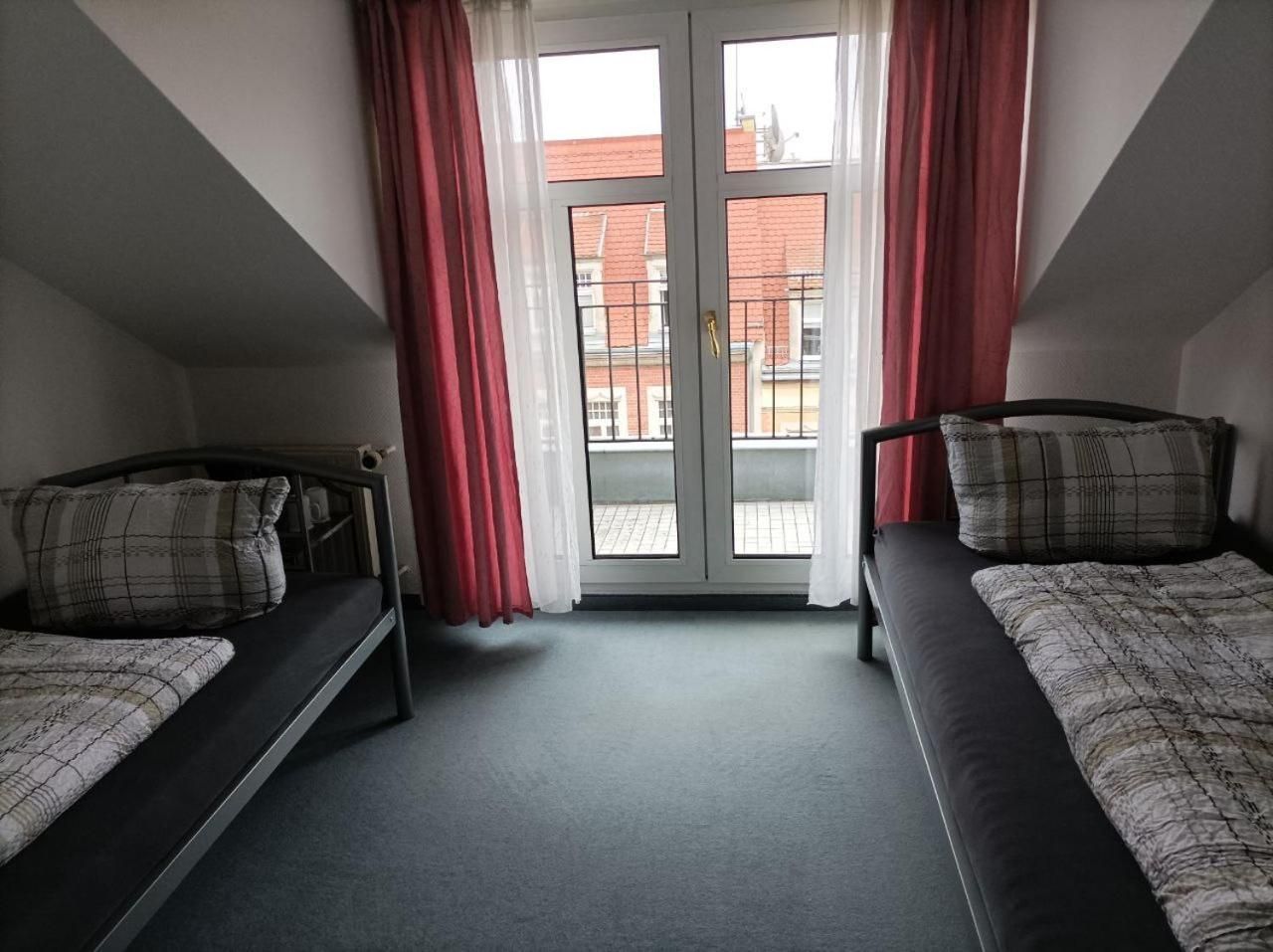 Deluxe Family Suite