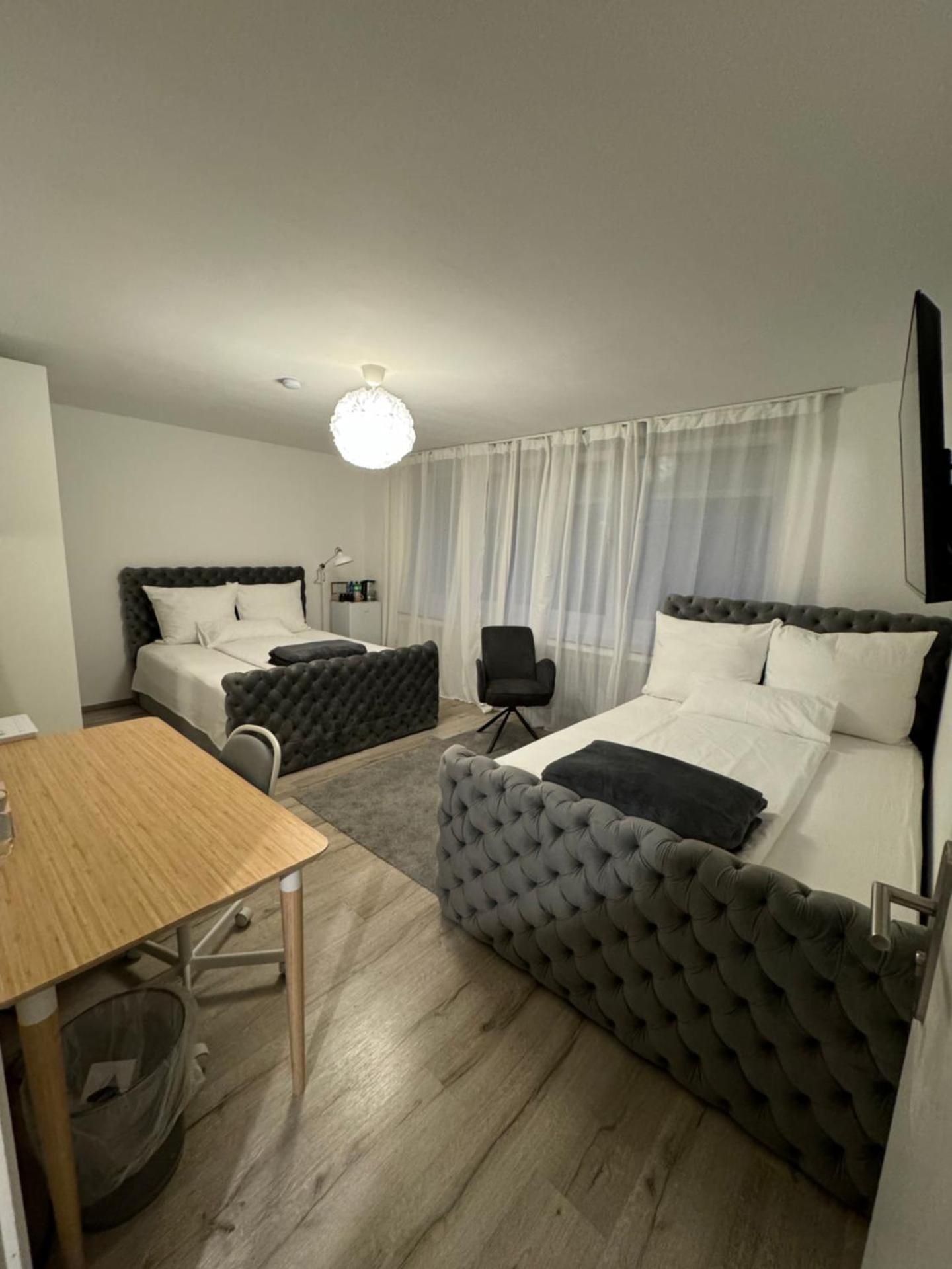 Standard Twin Room with Shared Bathroom