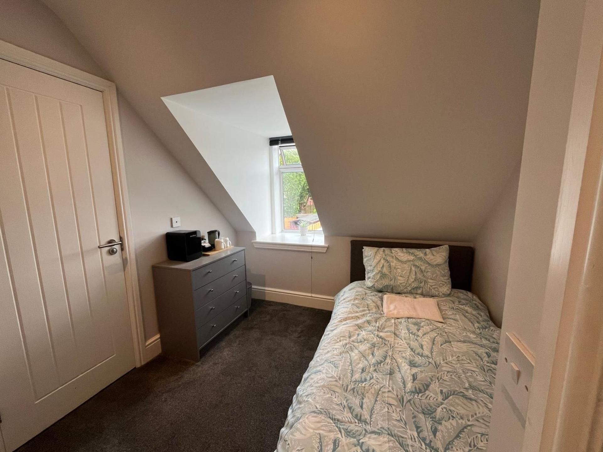 Single Room with Private Bathroom