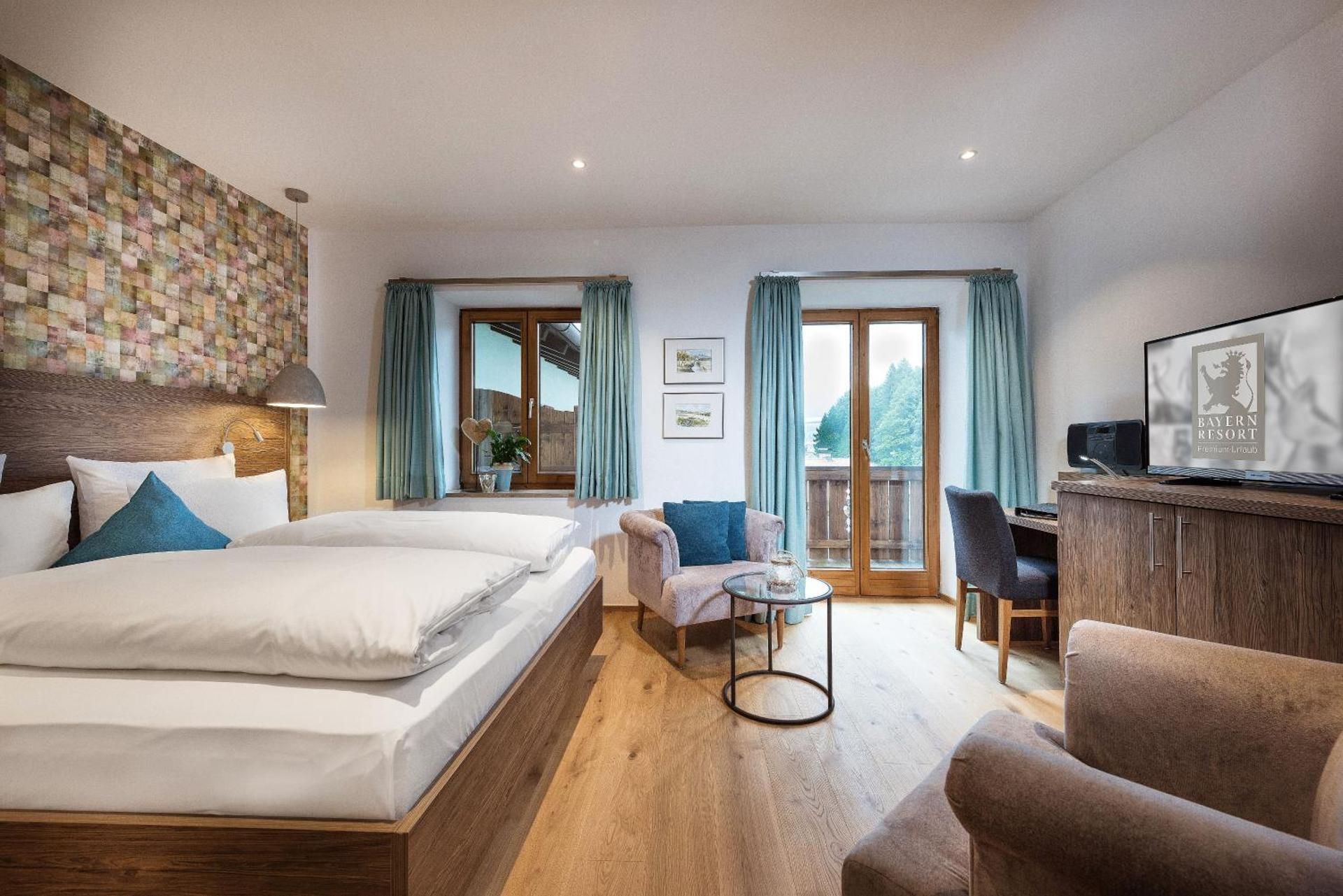 Superior Double Room with Mountain View