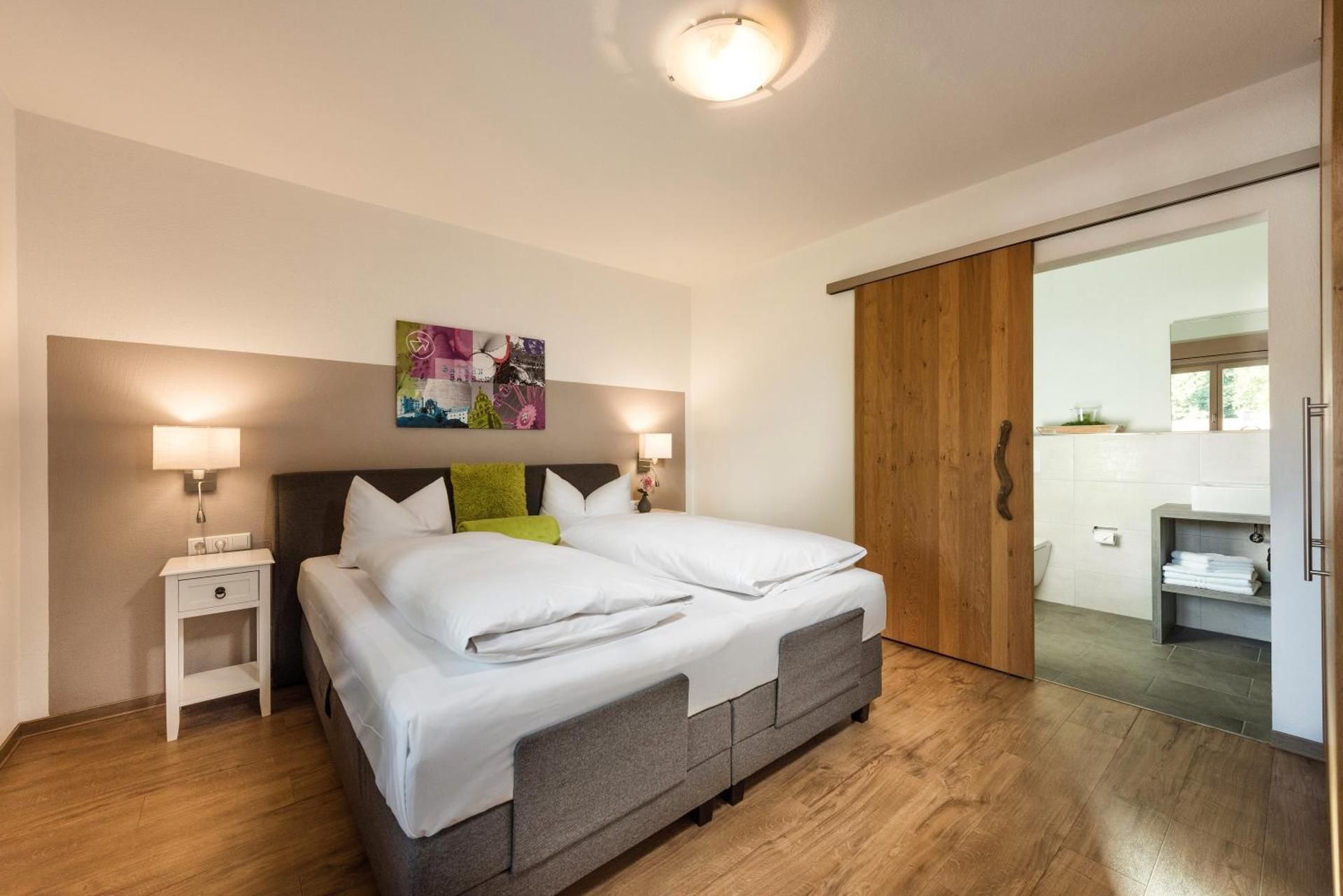 Superior One-Bedroom Apartment