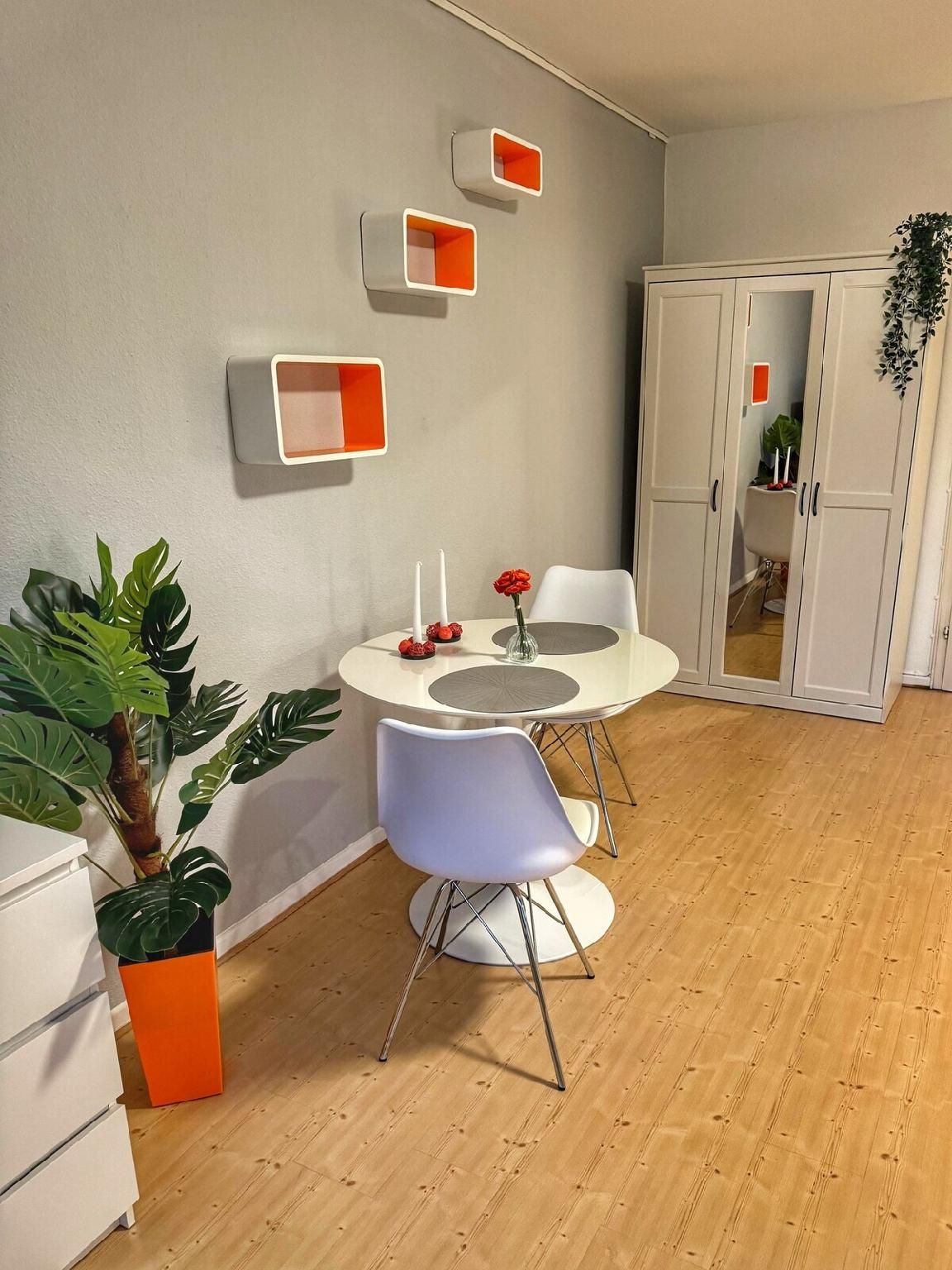 Apartment-Eigenes Badezimmer-Apartment-Strassenblick