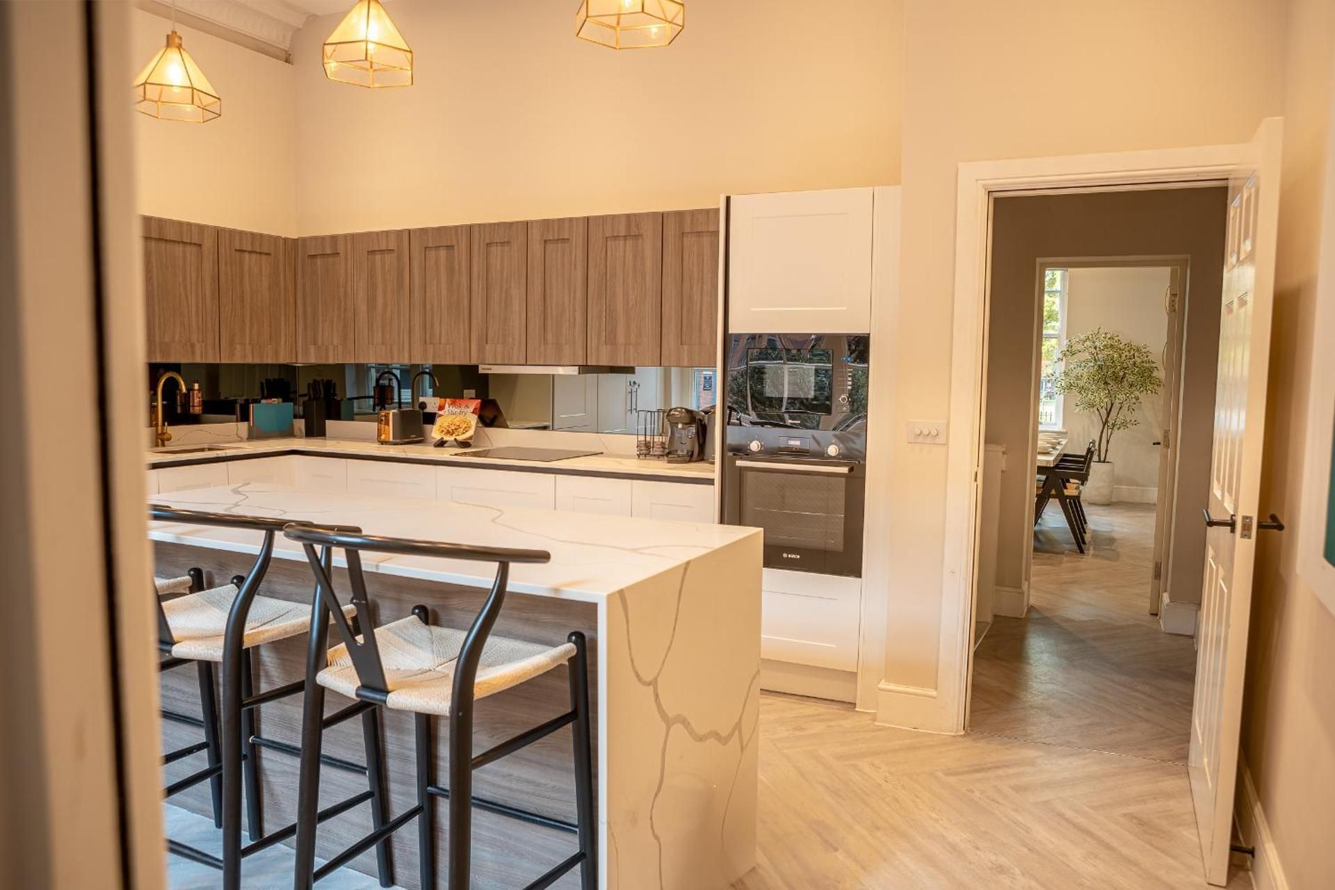 Four-Bedroom Luxury Apartment