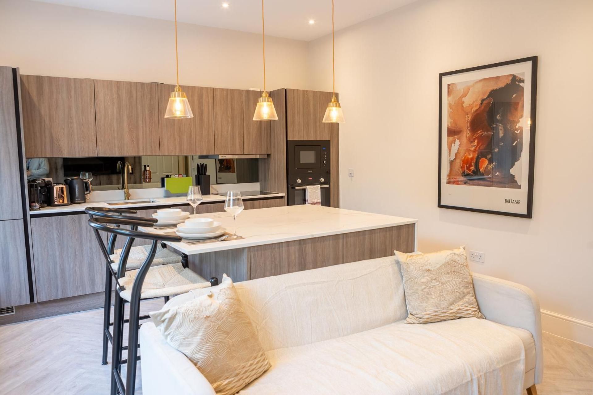 Deluxe One-Bedroom Apartment with Garden View