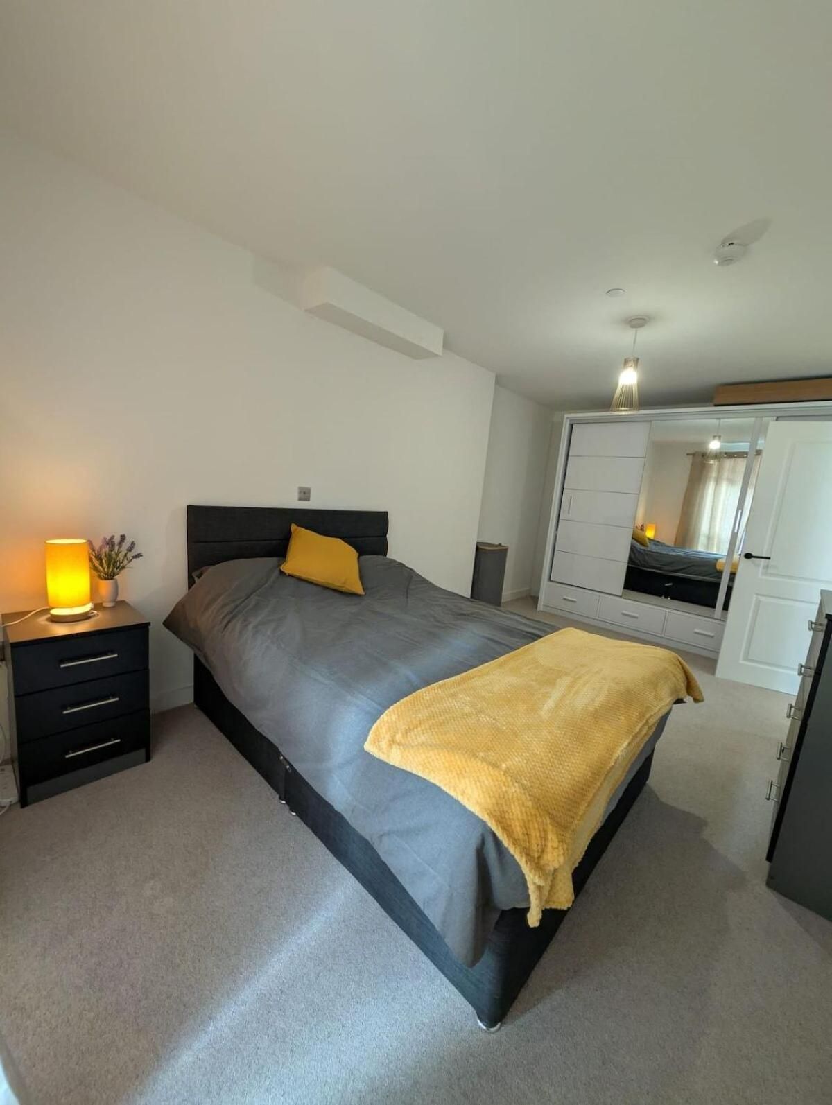 Deluxe One-Bedroom Apartment with City View